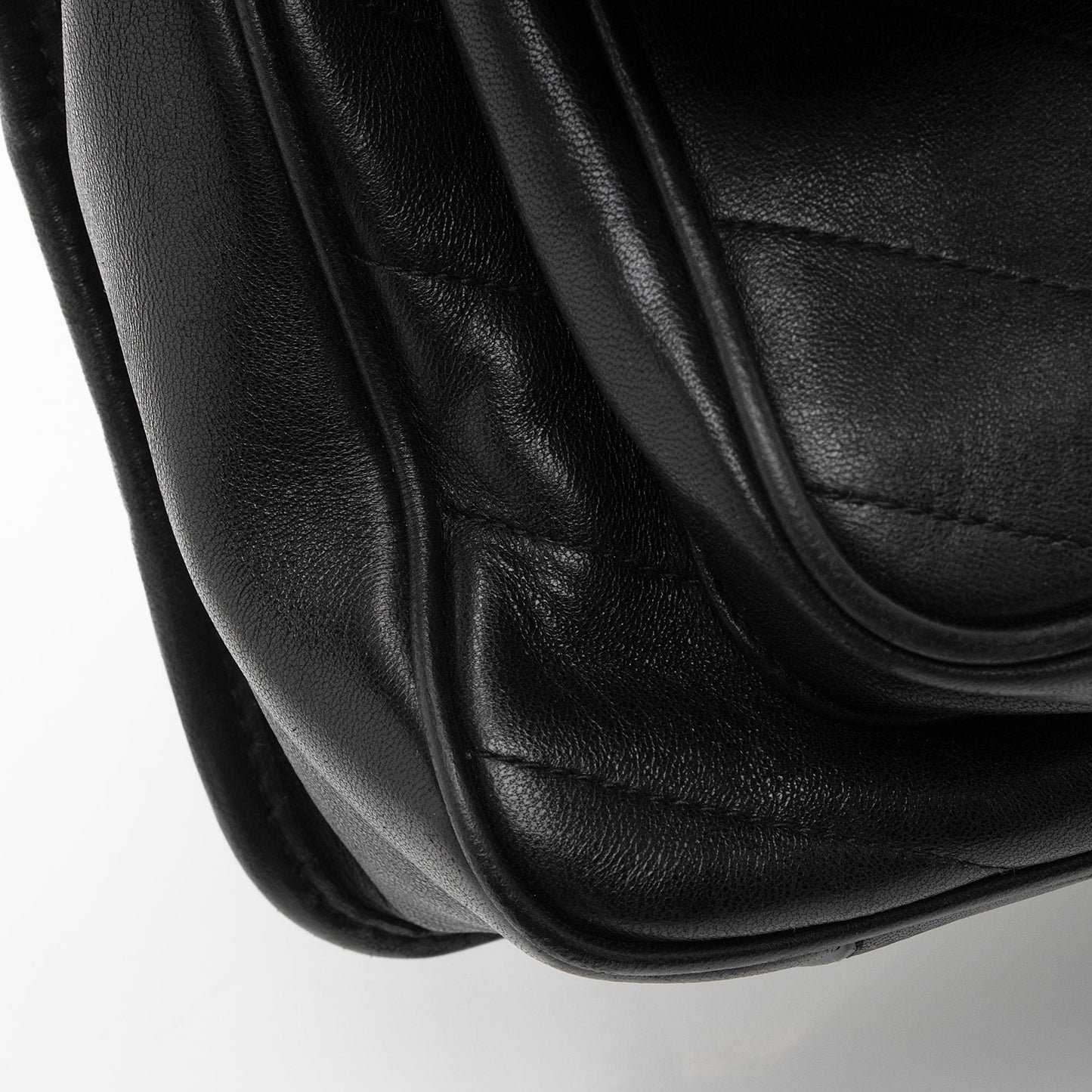 Saint Laurent Lambskin Monogram Niki Medium Shoulder Bag bCtpVv