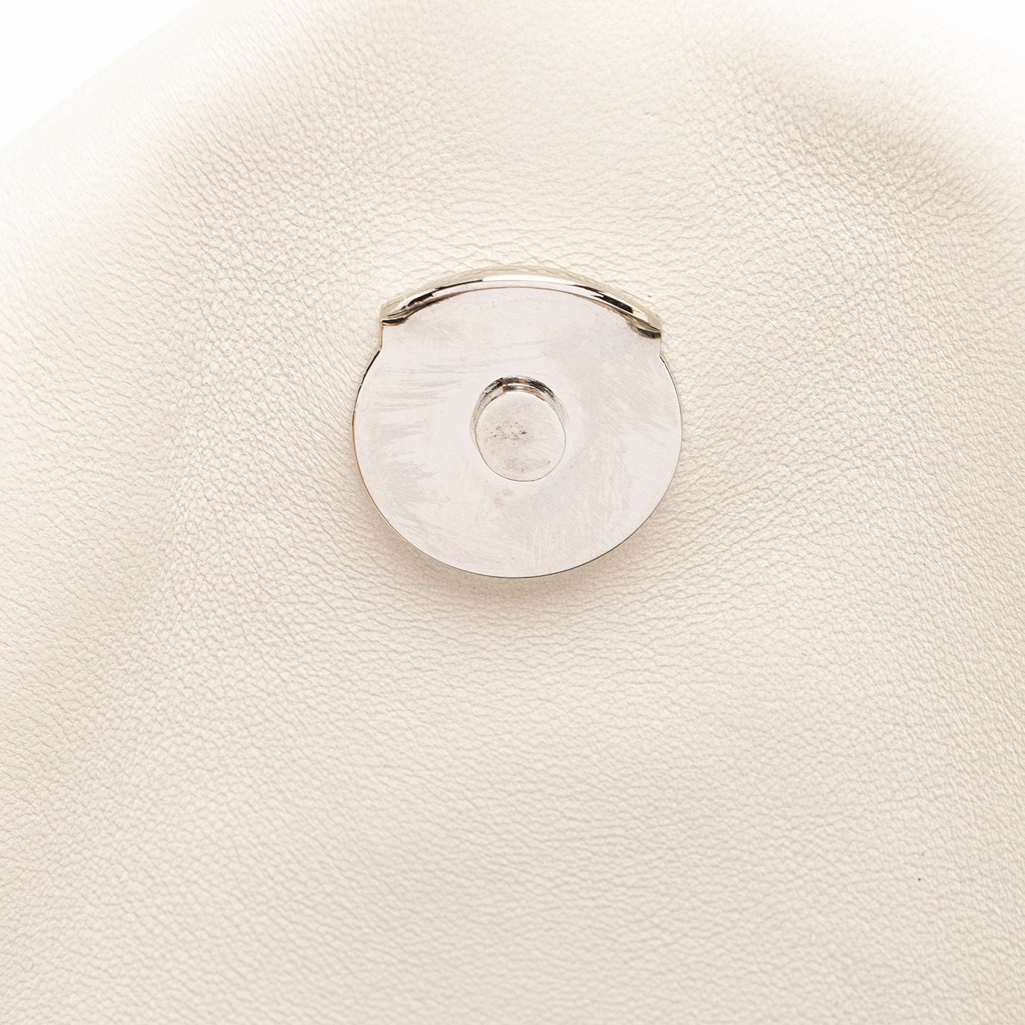 Saint Laurent Lambskin Monogram Puffer LouLou Medium Shoulder Bag ONfMik