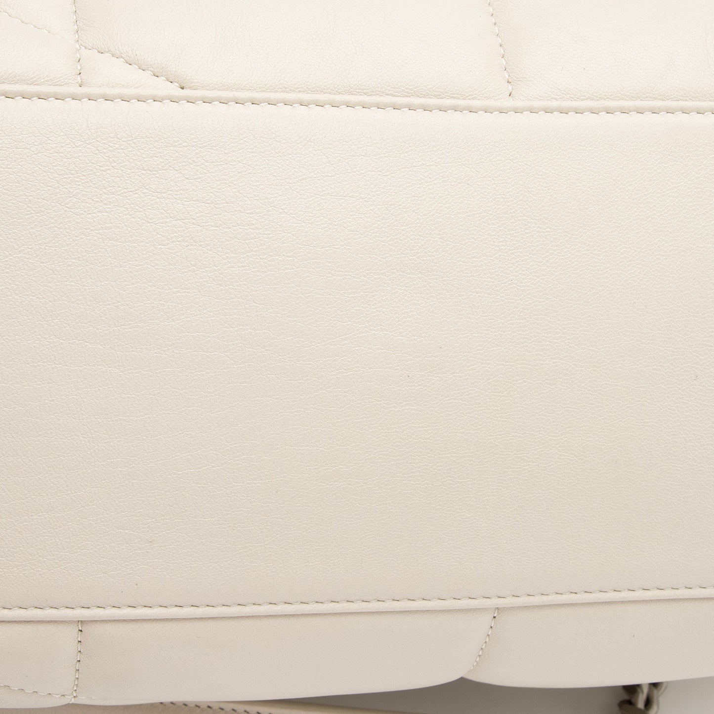 Saint Laurent Lambskin Monogram Puffer LouLou Medium Shoulder Bag ONfMik