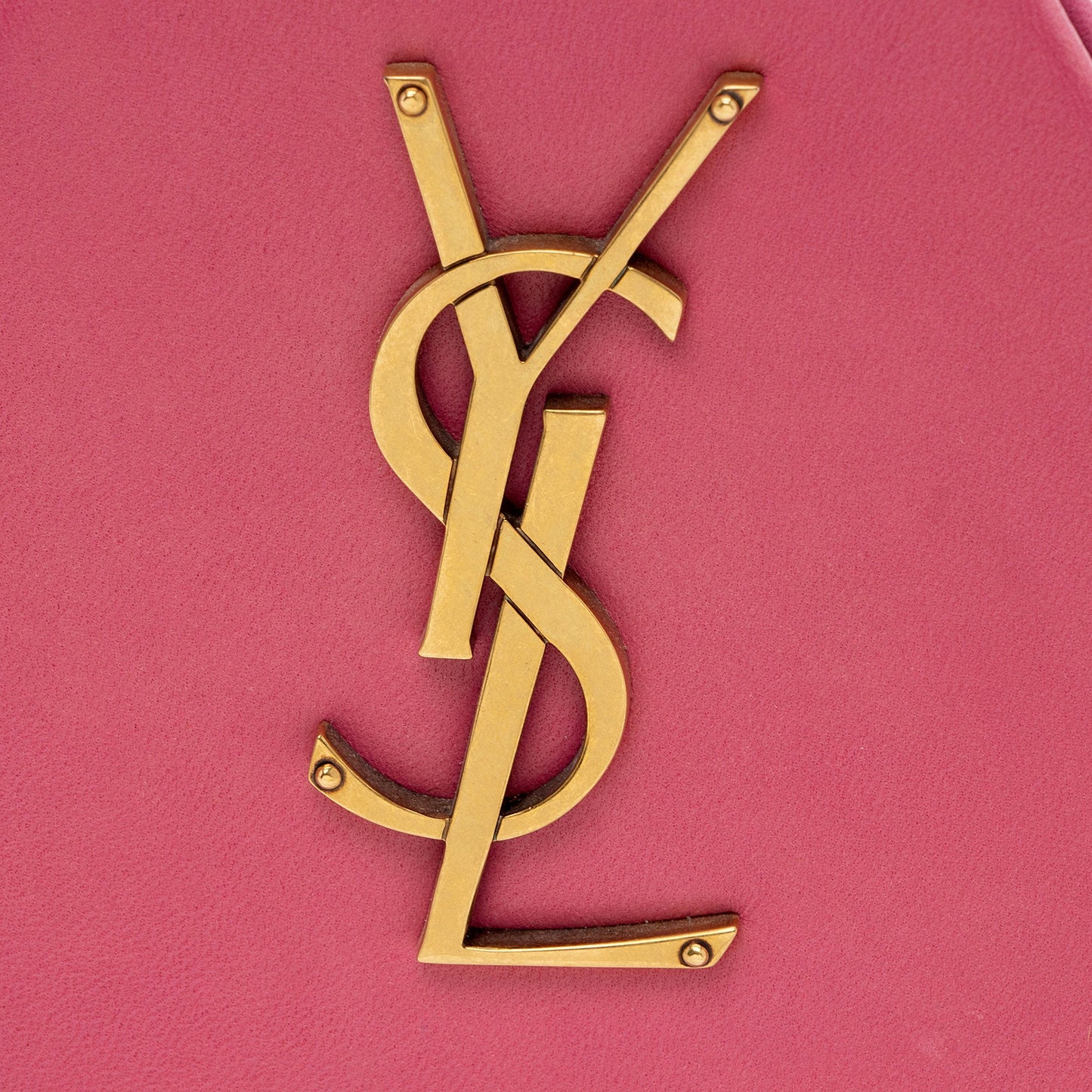 Saint Laurent Lambskin Monogram Pyramid Clutch f8qifF