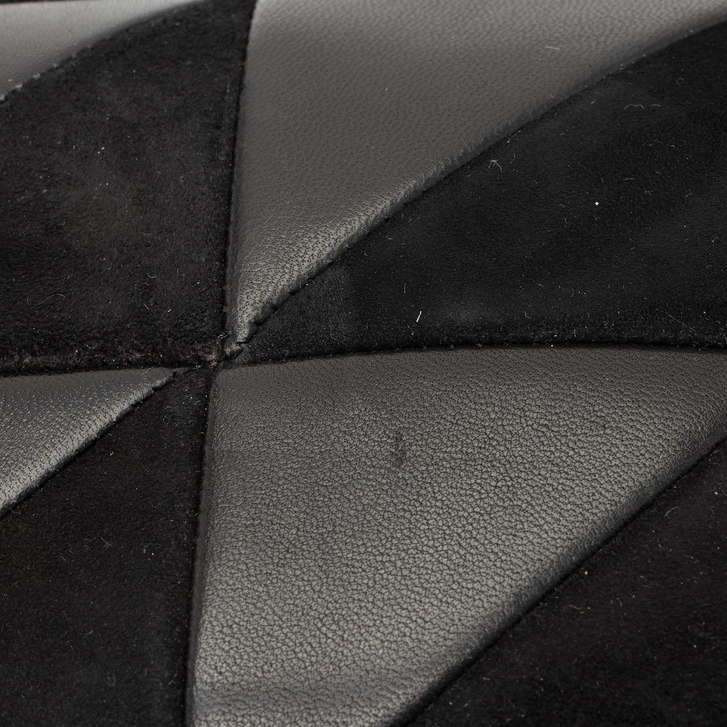 Saint Laurent Lambskin Suede Monogram Jamie Chain Medium Shoulder Bag YBudYx