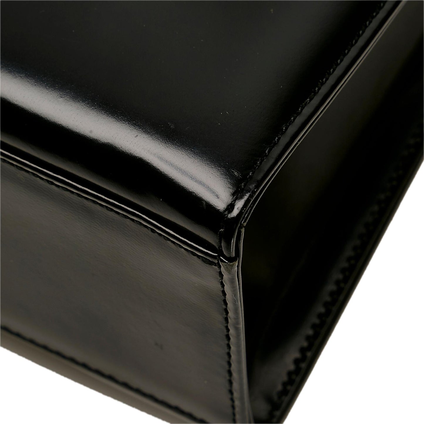 Saint Laurent Leather Handbag (SHG-35968