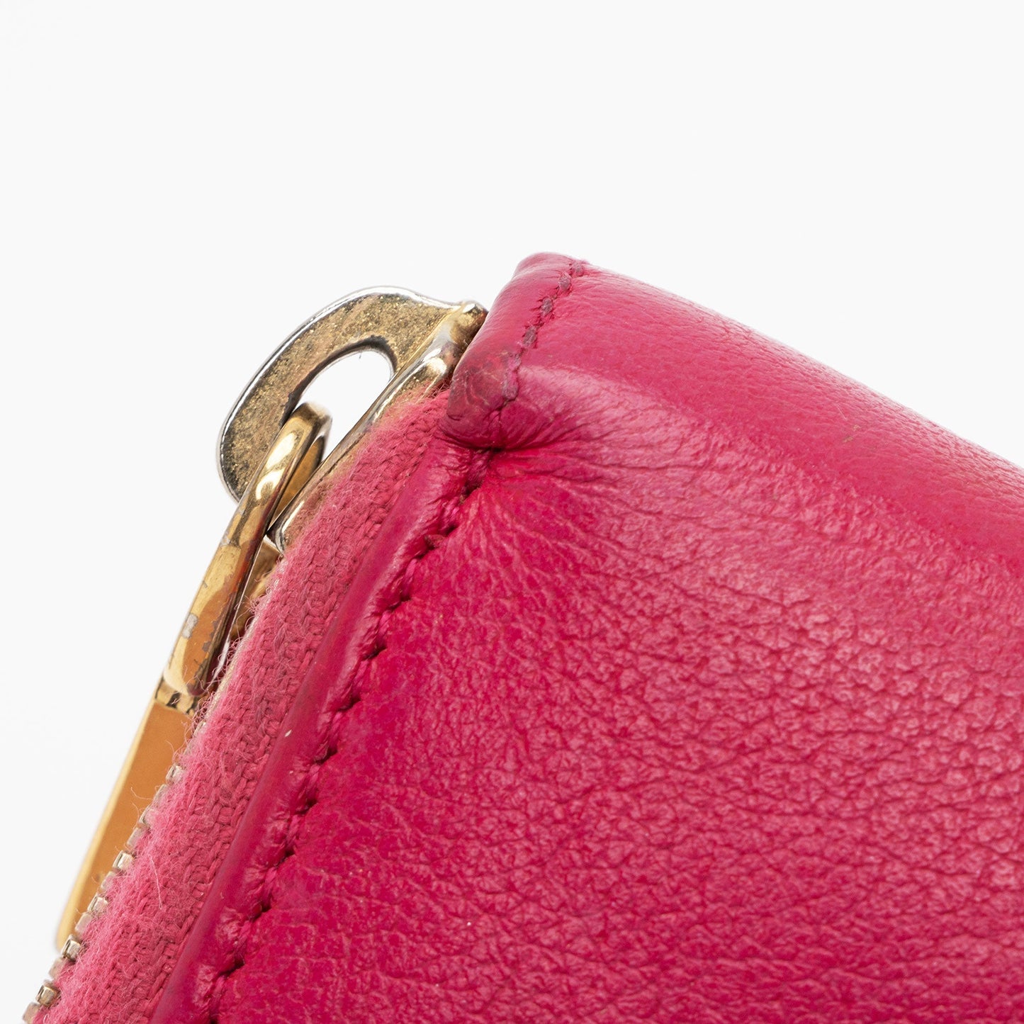 Saint Laurent Leather Monogram Belle du Jour Zip Around Wallet agqKCo