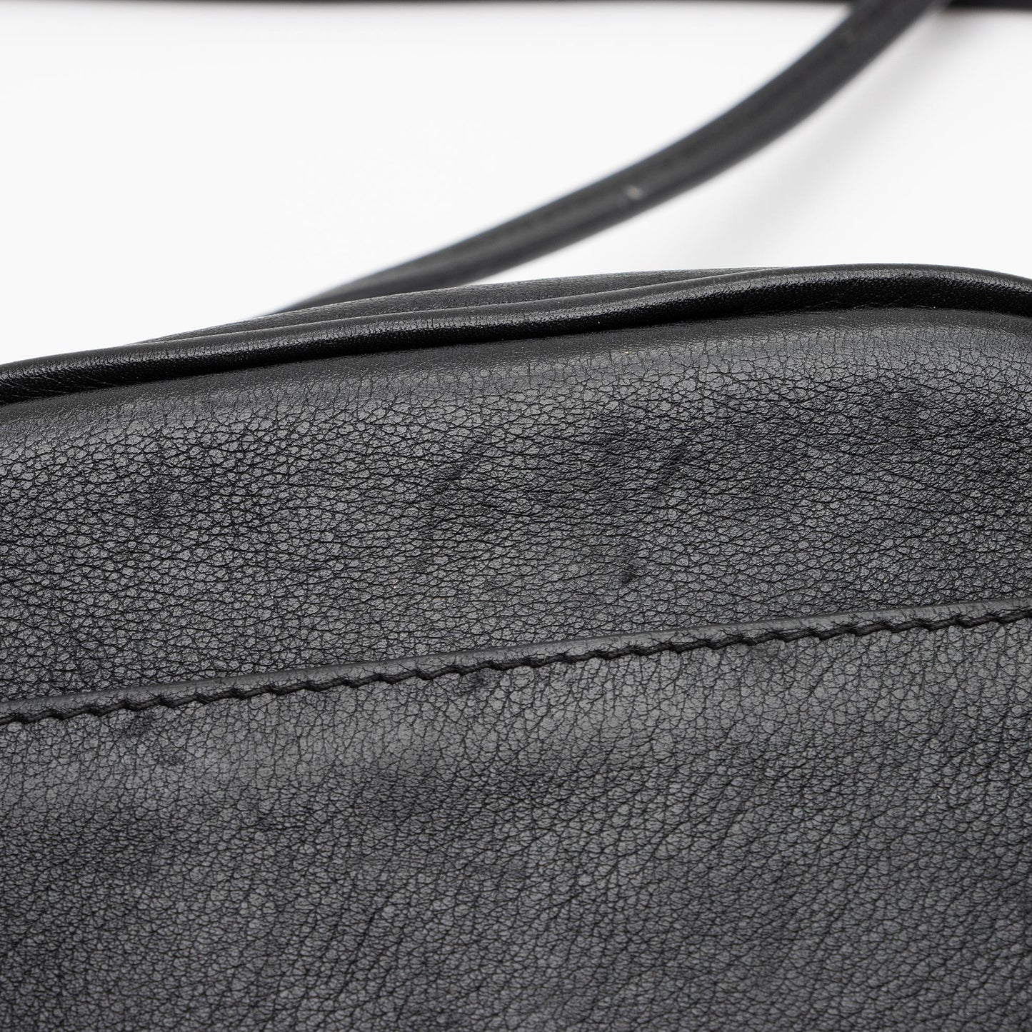 Saint Laurent Leather Monogram Blogger Bag 0bGOag