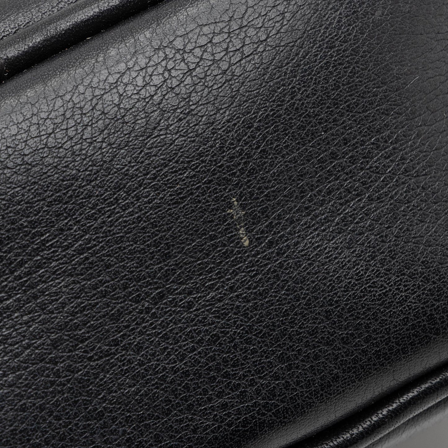 Saint Laurent Leather Monogram Blogger Bag 0bGOag