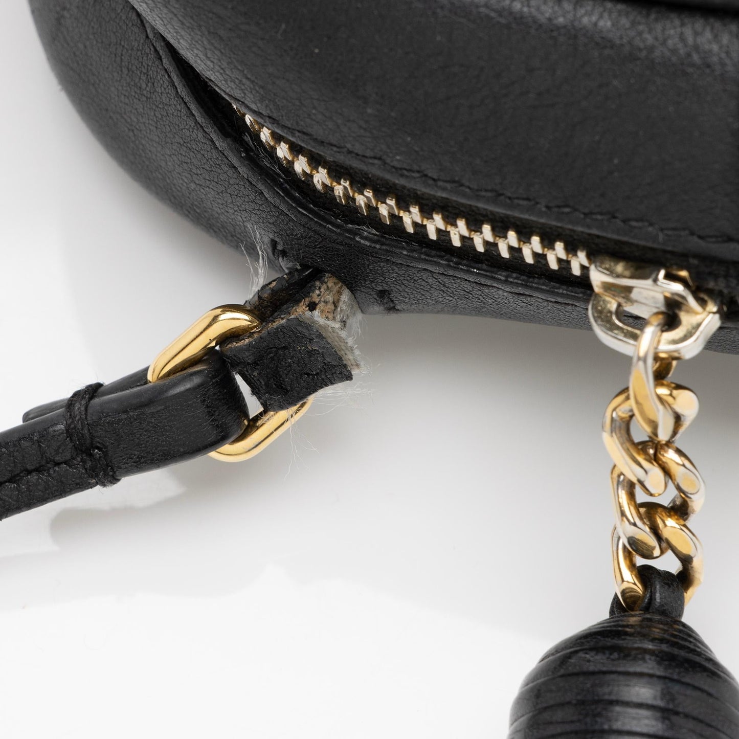 Saint Laurent Leather Monogram Blogger Bag 0bGOag