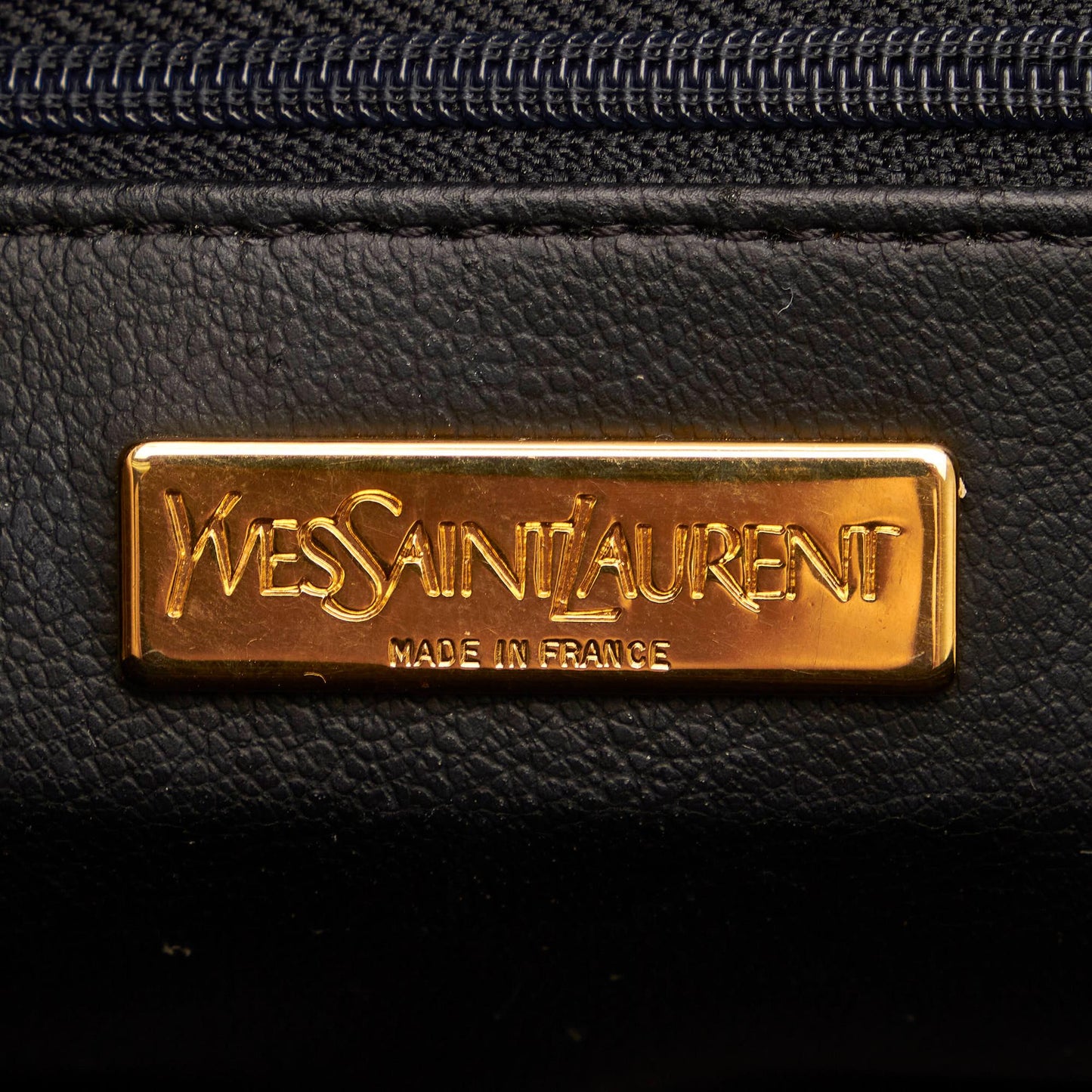 Saint Laurent Leather Satchel (SHG-32034