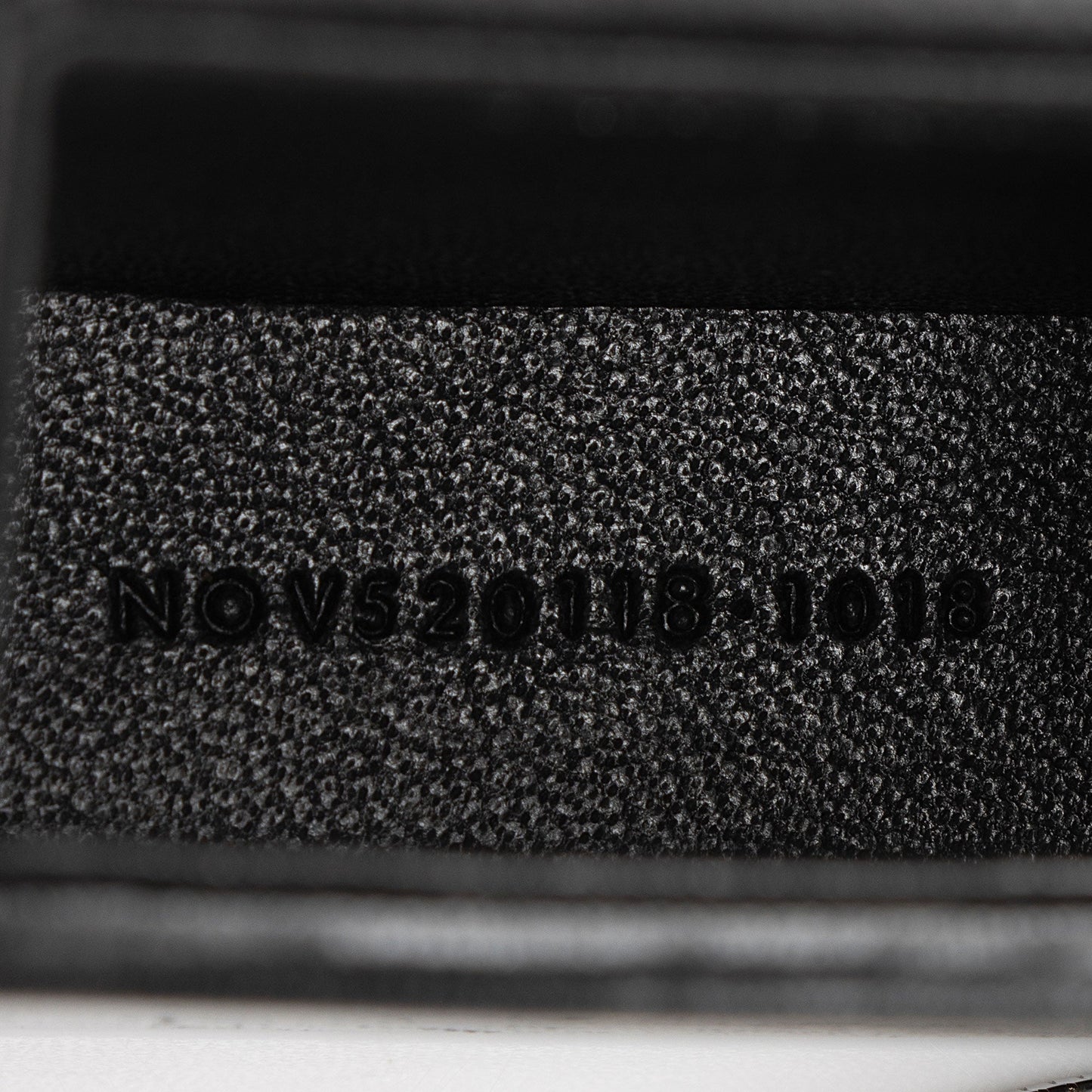 Saint Laurent Leather Smoking Box Crossbody Bag CnxfOo