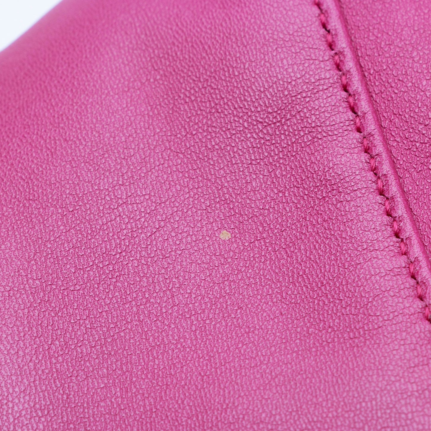 Saint Laurent Leather Teddy Small Bucket Bag xicq3g
