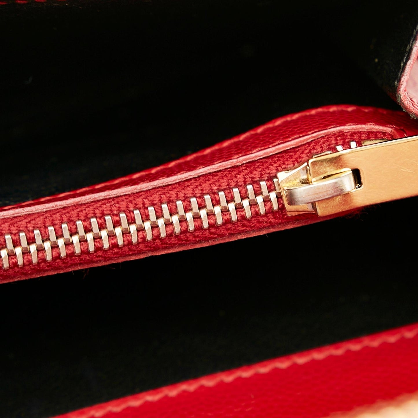 Saint Laurent Leather Zip Around Wallet (SHG-22445