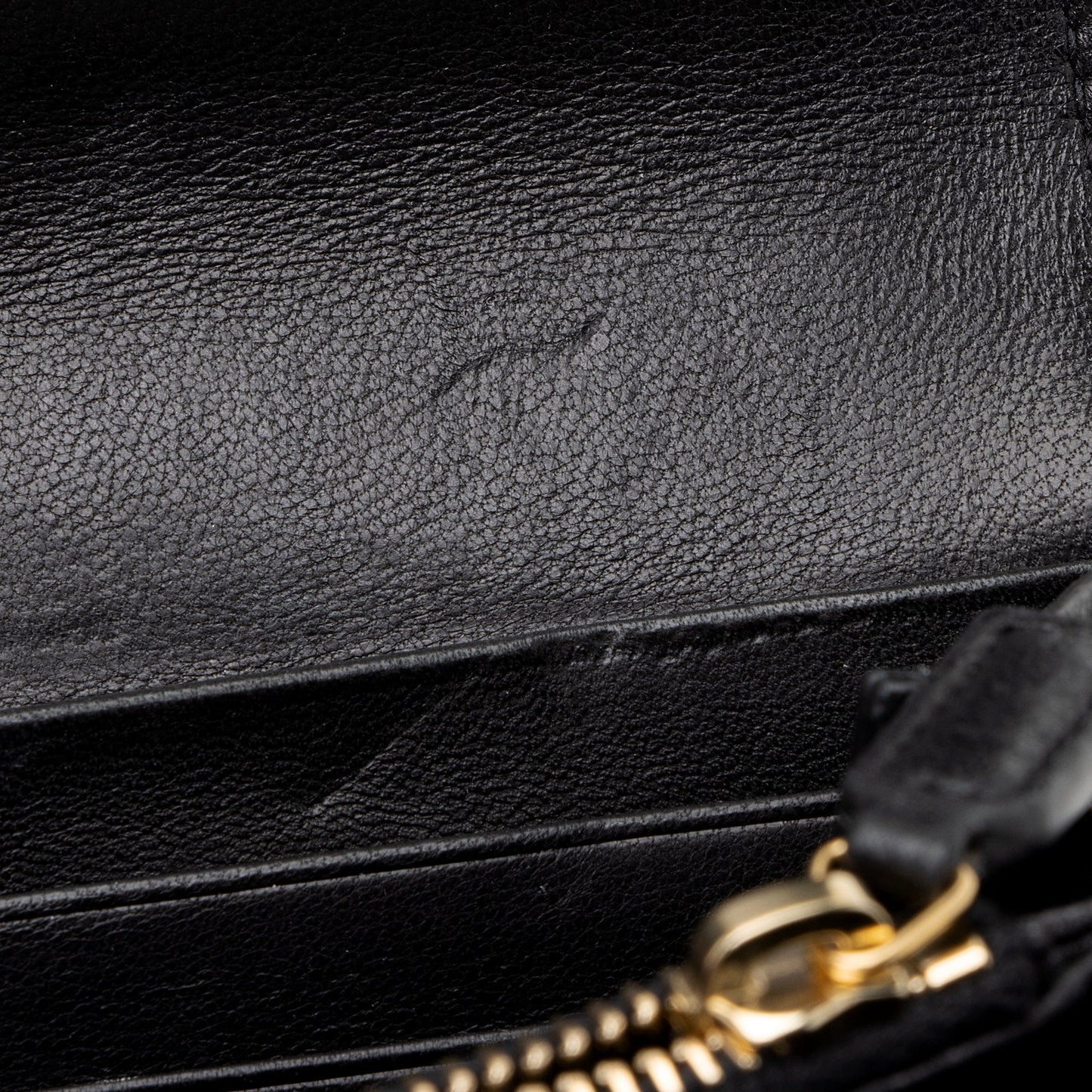 Saint Laurent Matalasse Calfskin Vicky Continental Wallet 22903