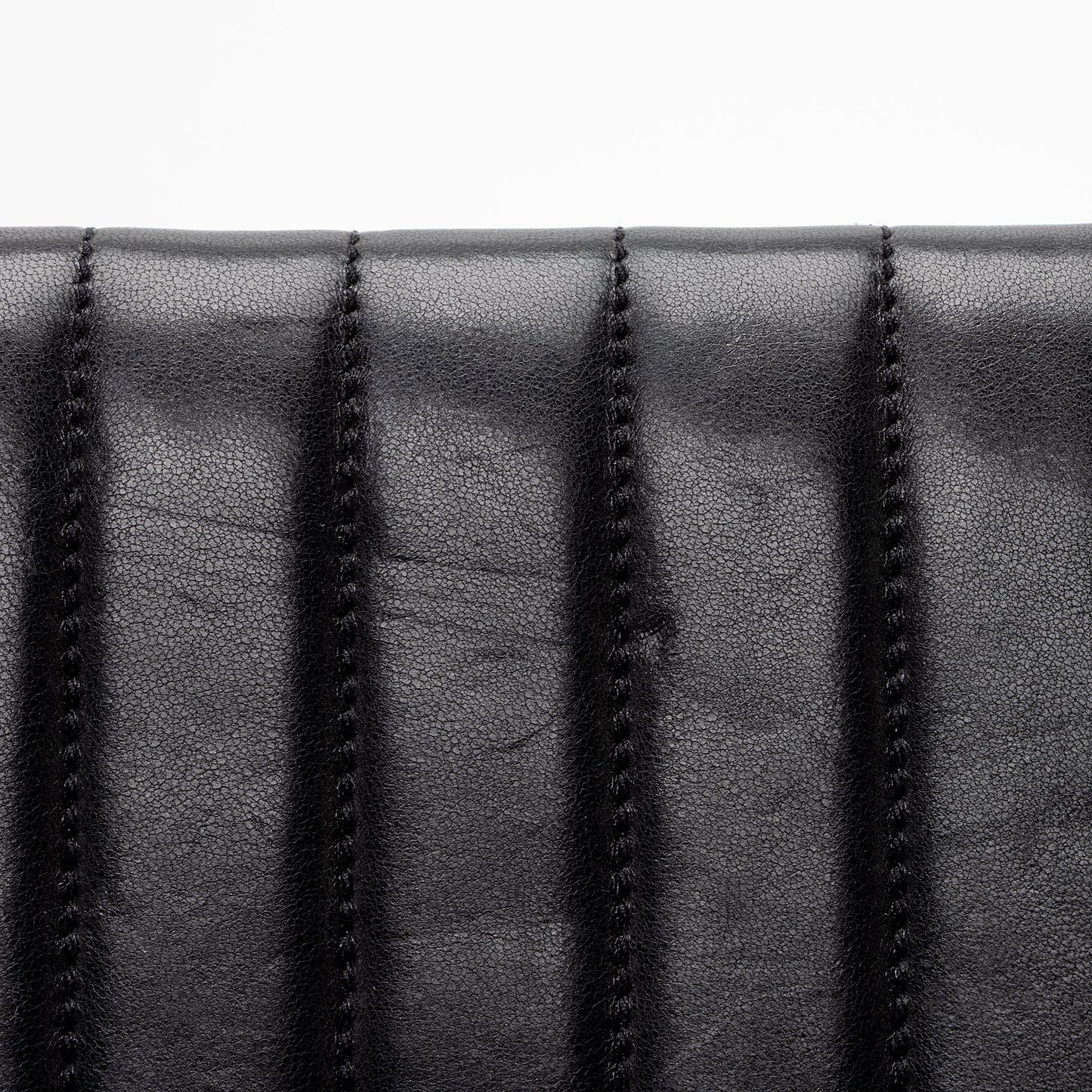Saint Laurent Matalasse Calfskin Vicky Continental Wallet 22903