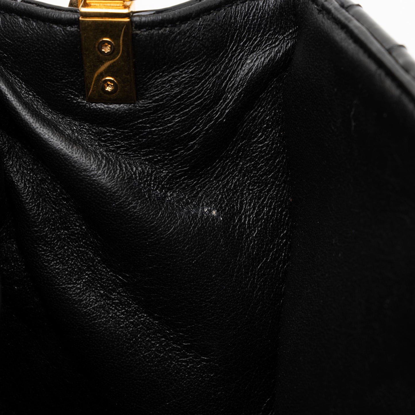 Saint Laurent Matalasse Patent Leather Monogram Vicky Large Shoulder Bag zhdP3r