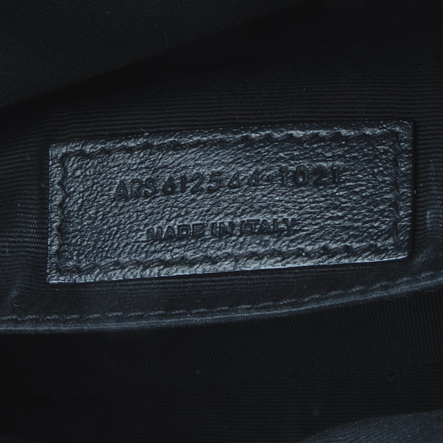 Saint Laurent Matelasse Calfskin Monogram Lou Camera Bag 23153
