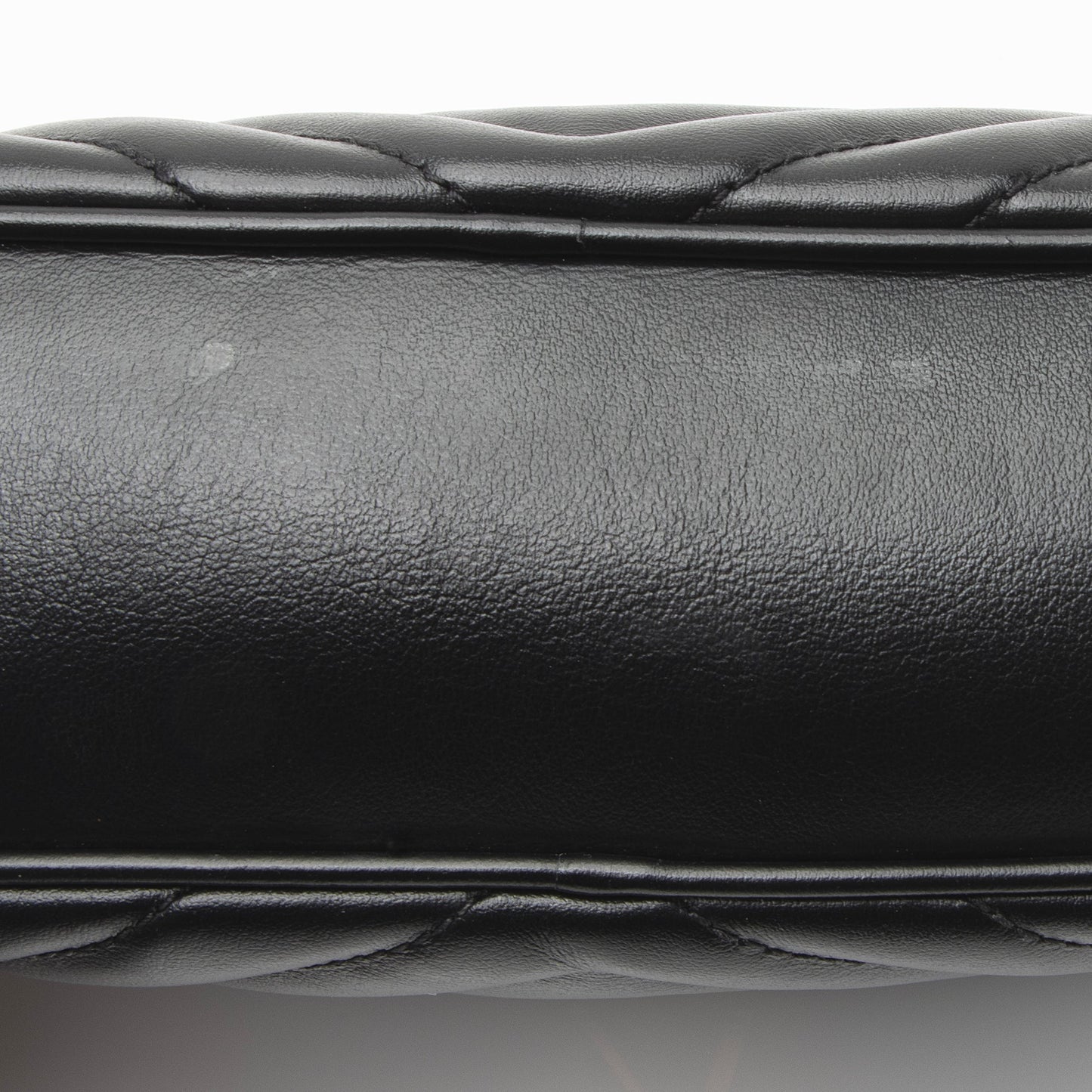 Saint Laurent Matelasse Calfskin Monogram Lou Camera Bag 23153