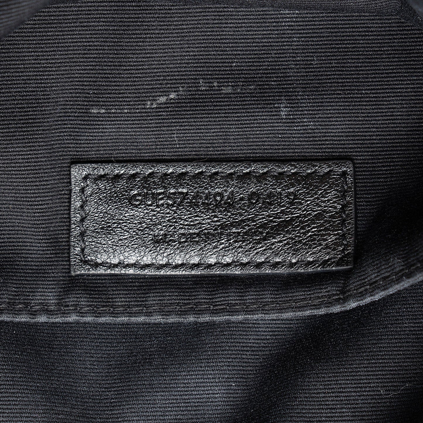 Saint Laurent Matelasse Calfskin Matte Black Monogram Lou Camera Bag APSLqT