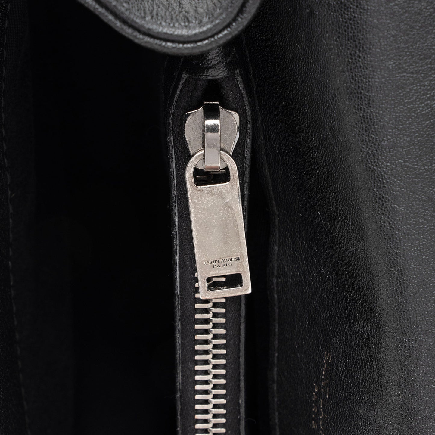 Saint Laurent Matelasse Calfskin Monogram College Medium Shoulder Bag 1hq9qs