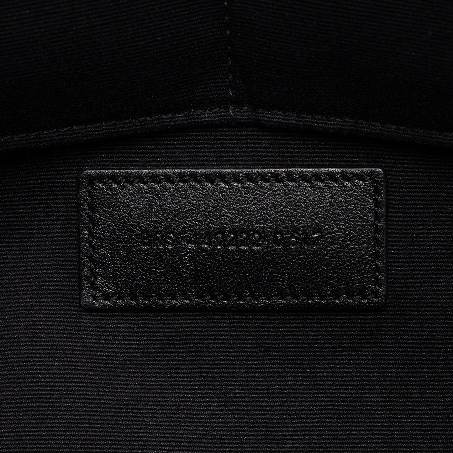 Saint Laurent Matelasse Calfskin Monogram Large Wristlet Cxxp2w