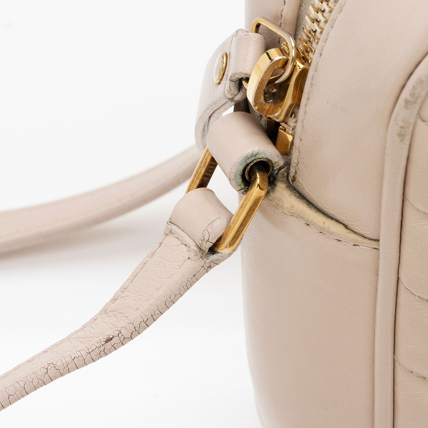 Saint Laurent Matelasse Calfskin Monogram Lou Camera Bag - FINAL SALE pag728