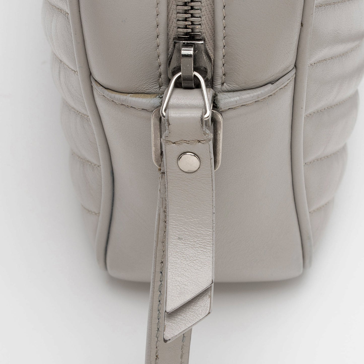 Saint Laurent Matelasse Calfskin Monogram Lou Camera Bag - FINAL SALE iTLHGg