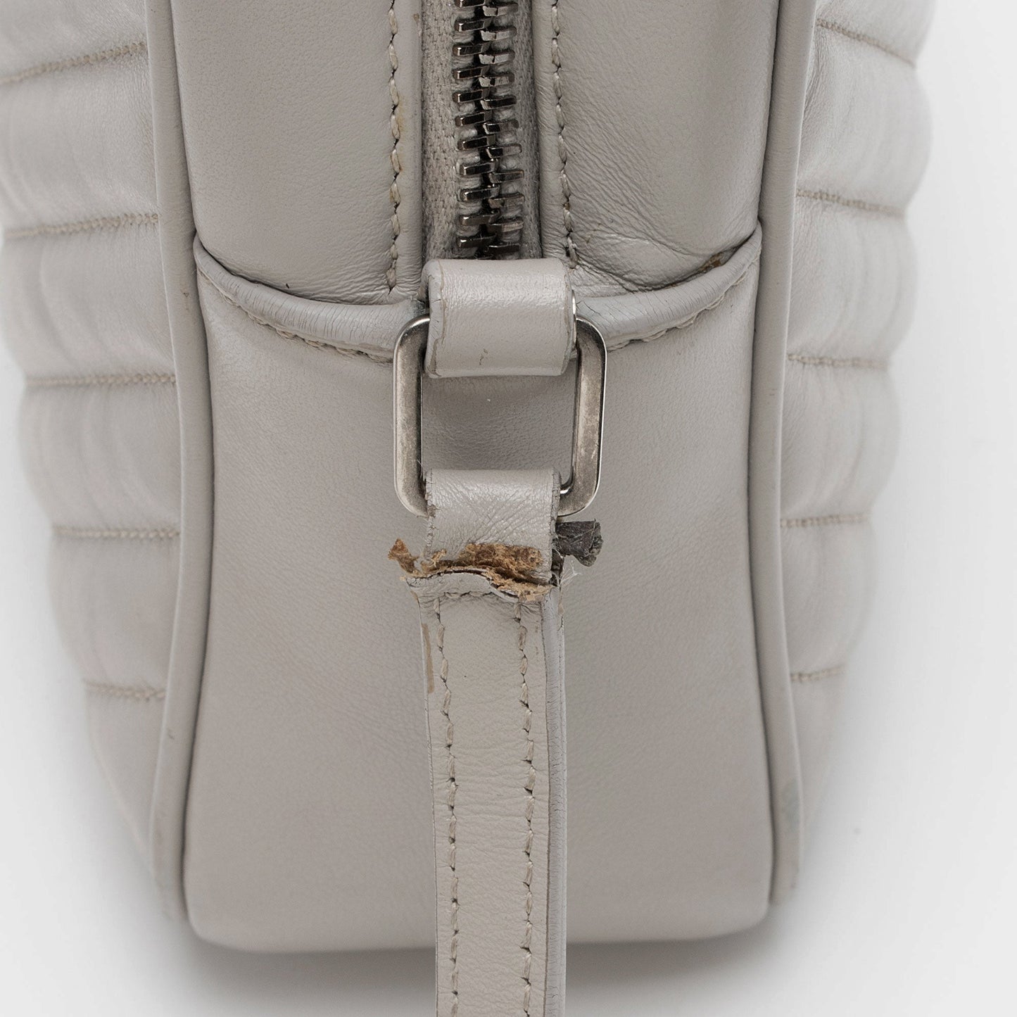 Saint Laurent Matelasse Calfskin Monogram Lou Camera Bag - FINAL SALE iTLHGg