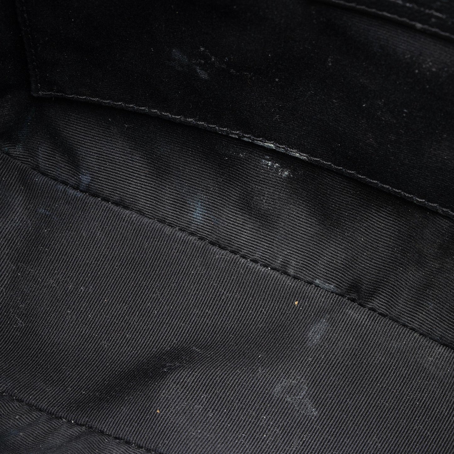 Saint Laurent Matelasse Calfskin Monogram Lou Camera Bag aY71qS