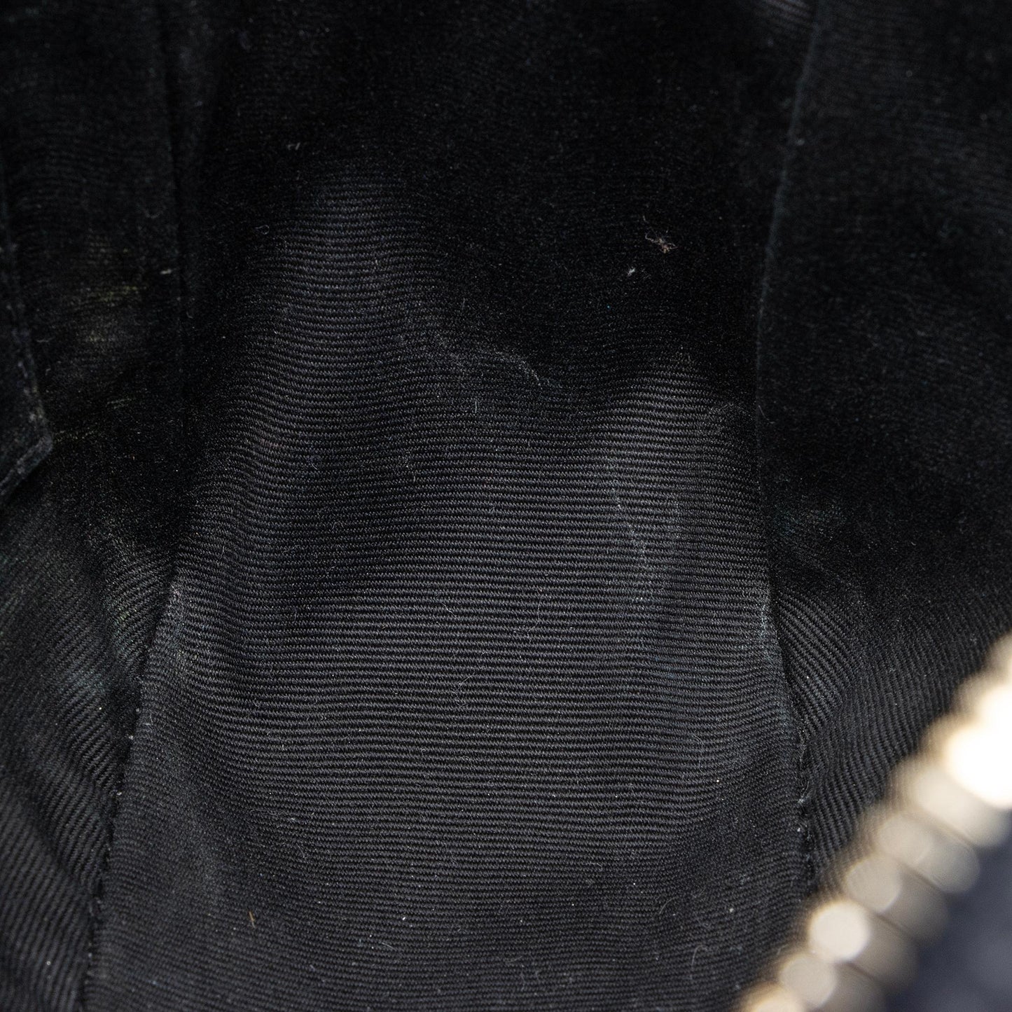 Saint Laurent Matelasse Calfskin Monogram Lou Camera Bag aY71qS
