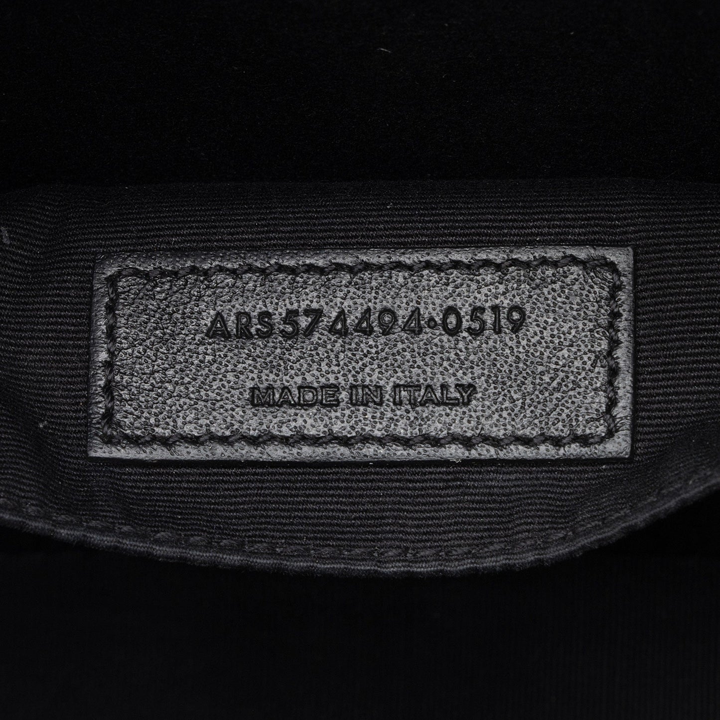 Saint Laurent Matelasse Calfskin Monogram Lou Camera Bag TFjjTM