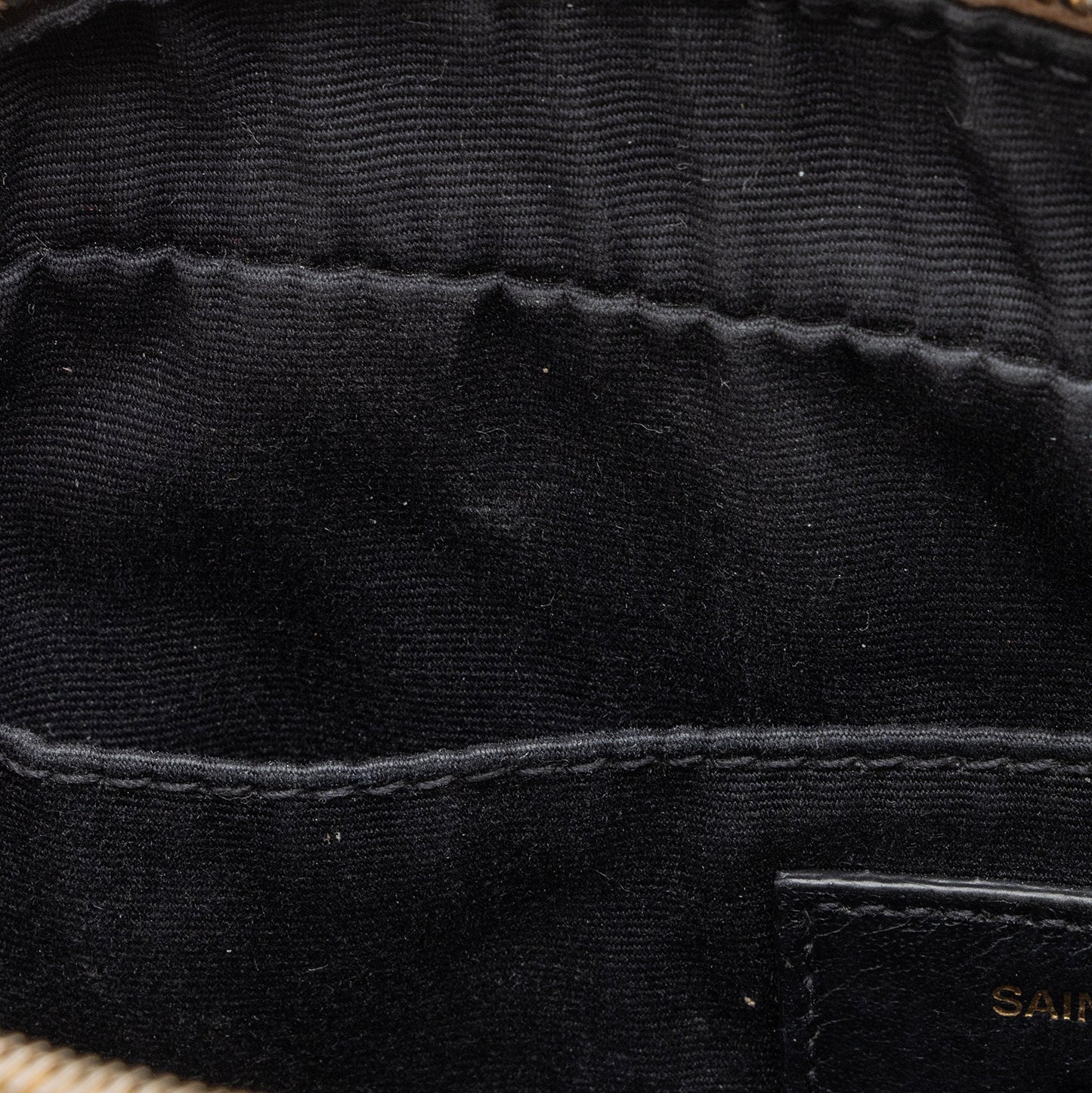 Saint Laurent Matelasse Calfskin Monogram Lou Camera Bag TFjjTM