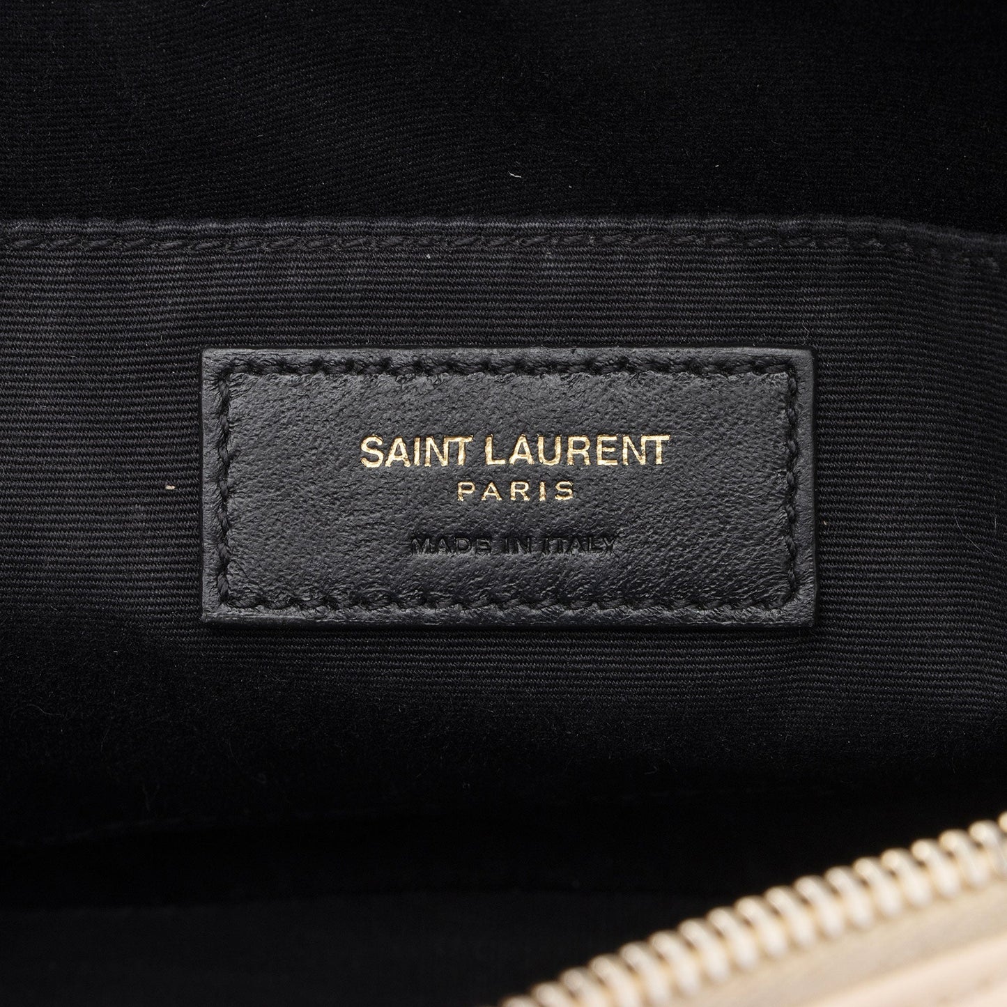 Saint Laurent Matelasse Calfskin Monogram Lou Camera Bag TFjjTM
