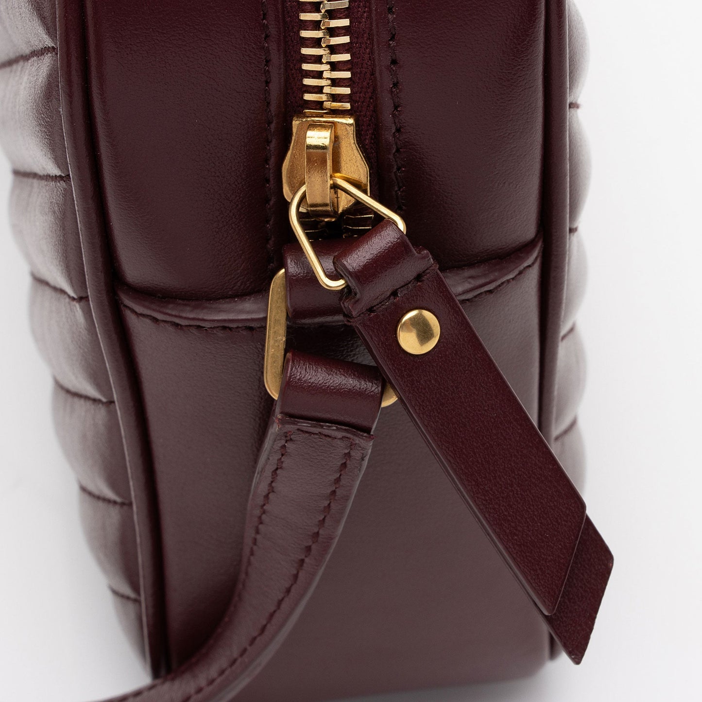Saint Laurent Matelasse Calfskin Monogram Lou Camera Bag sQ3XgD
