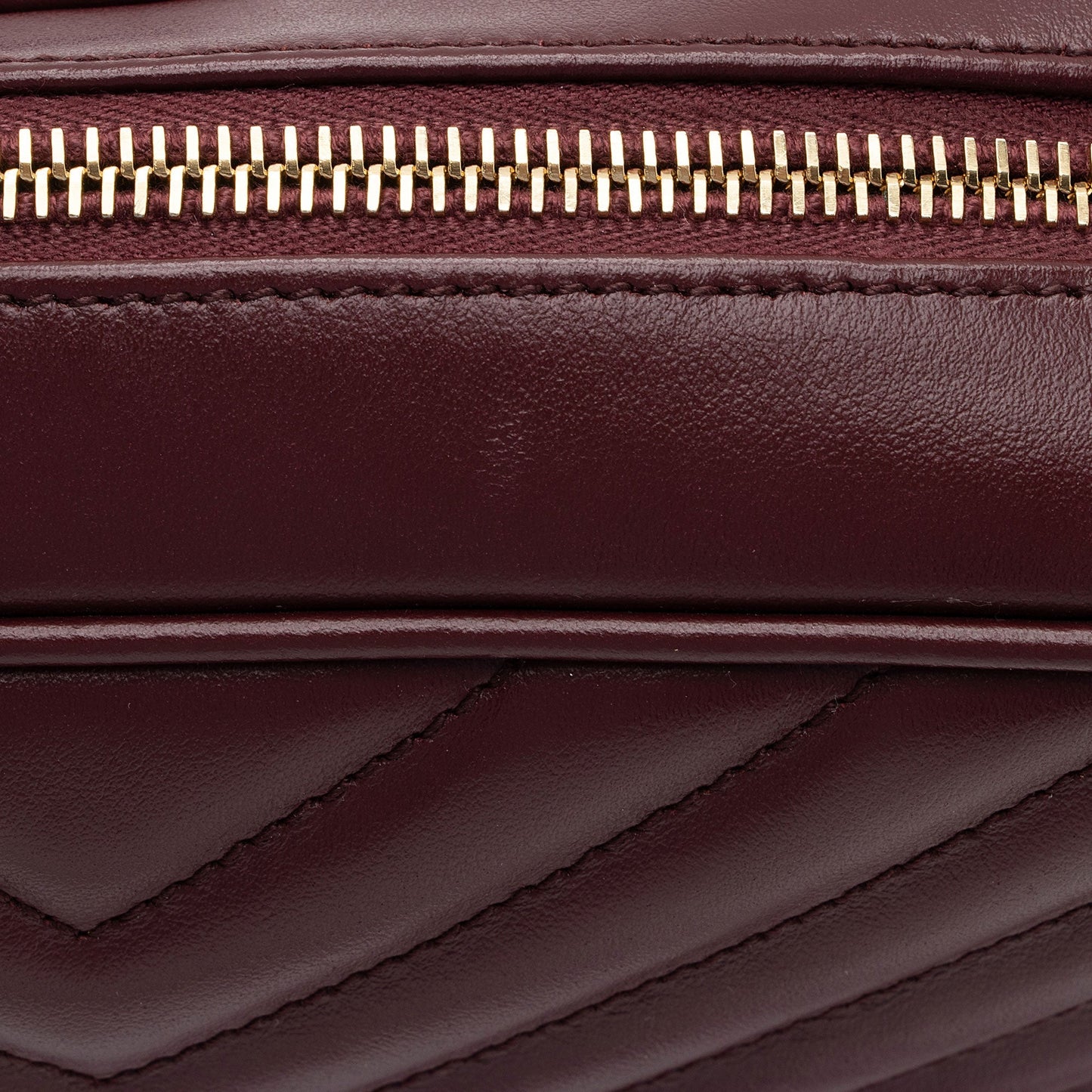 Saint Laurent Matelasse Calfskin Monogram Lou Camera Bag sQ3XgD