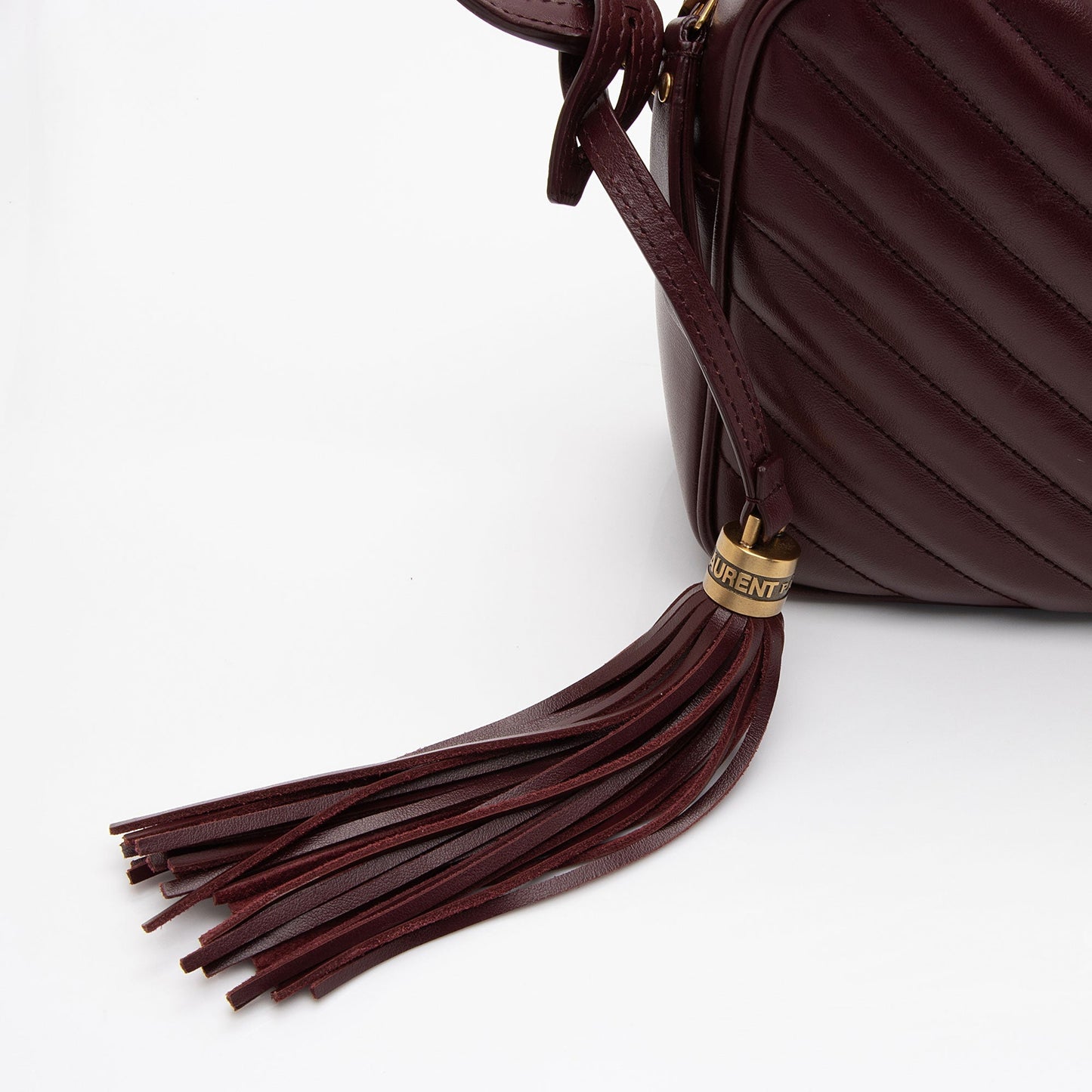 Saint Laurent Matelasse Calfskin Monogram Lou Camera Bag sQ3XgD