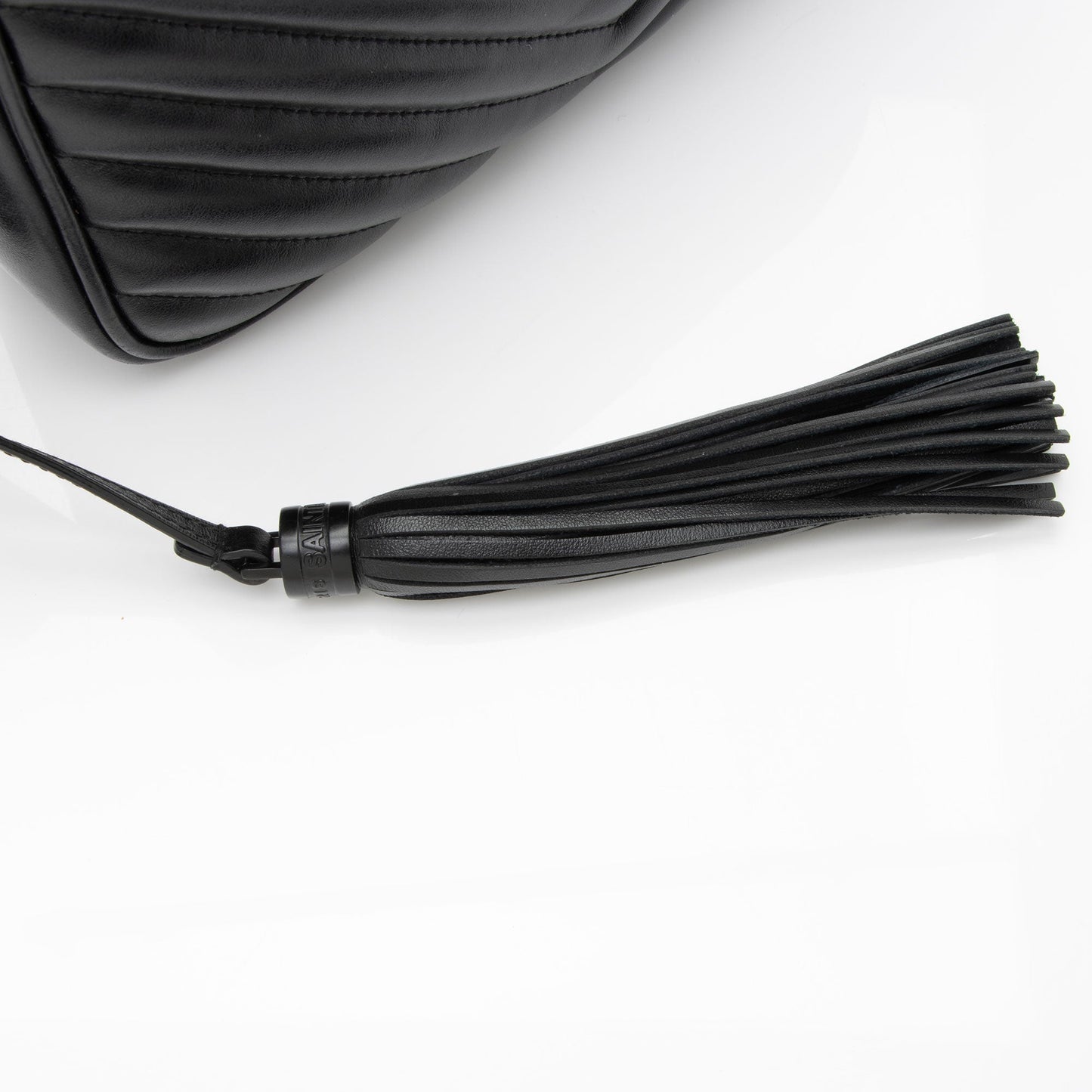 Saint Laurent Matelasse Calfskin Monogram Lou Camera Bag pLUzLE