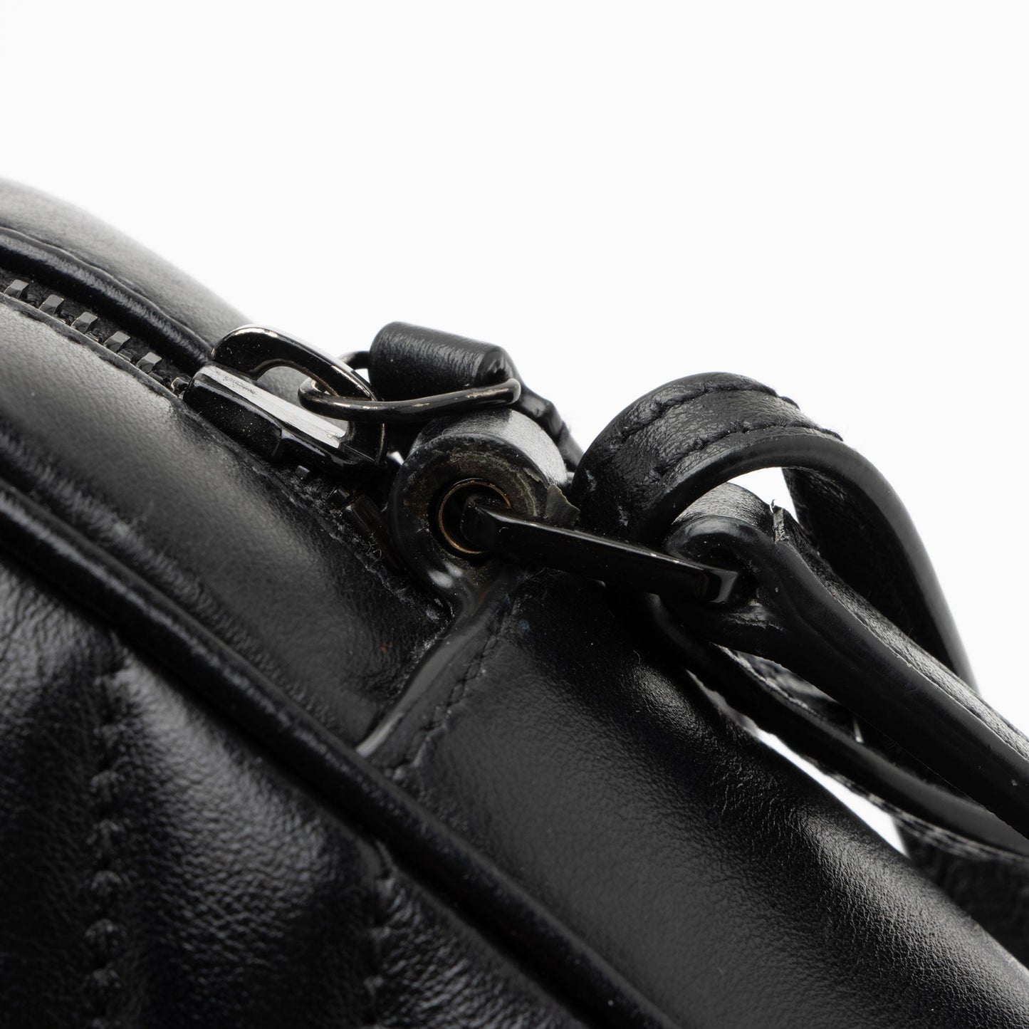 Saint Laurent Matelasse Calfskin Monogram Lou Camera Bag hlZNvk