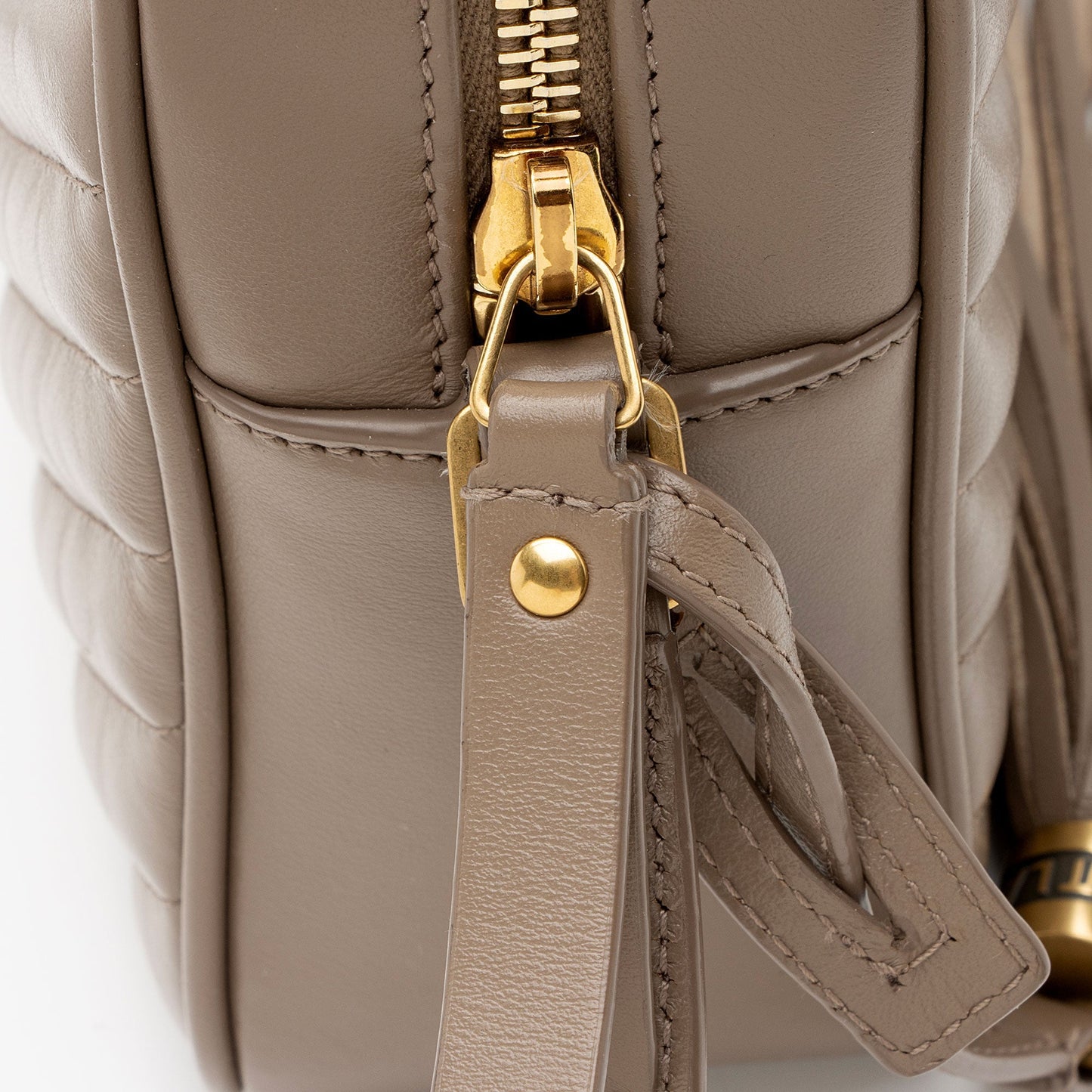 Saint Laurent Matelasse Calfskin Monogram Lou Camera Bag agSbTg