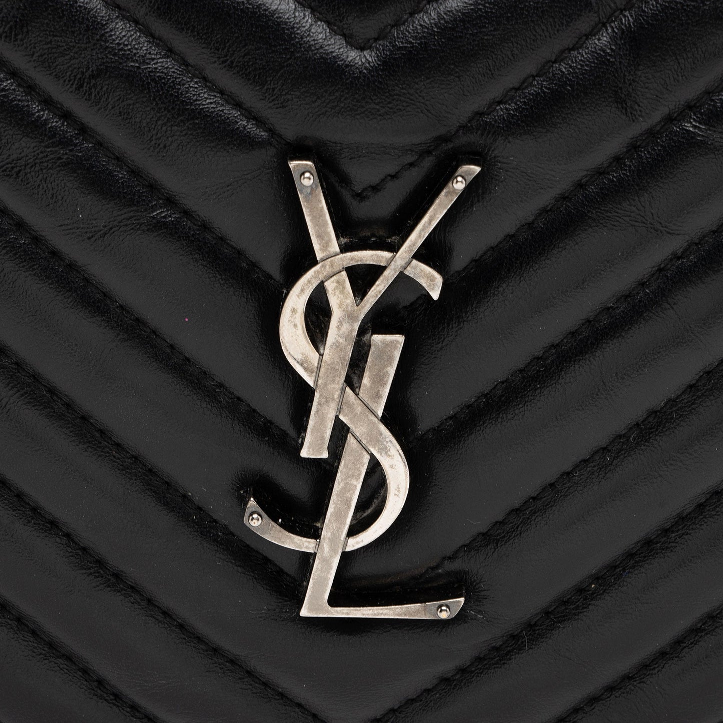 Saint Laurent Matelasse Calfskin Monogram Lou Camera Bag ZcEqKL