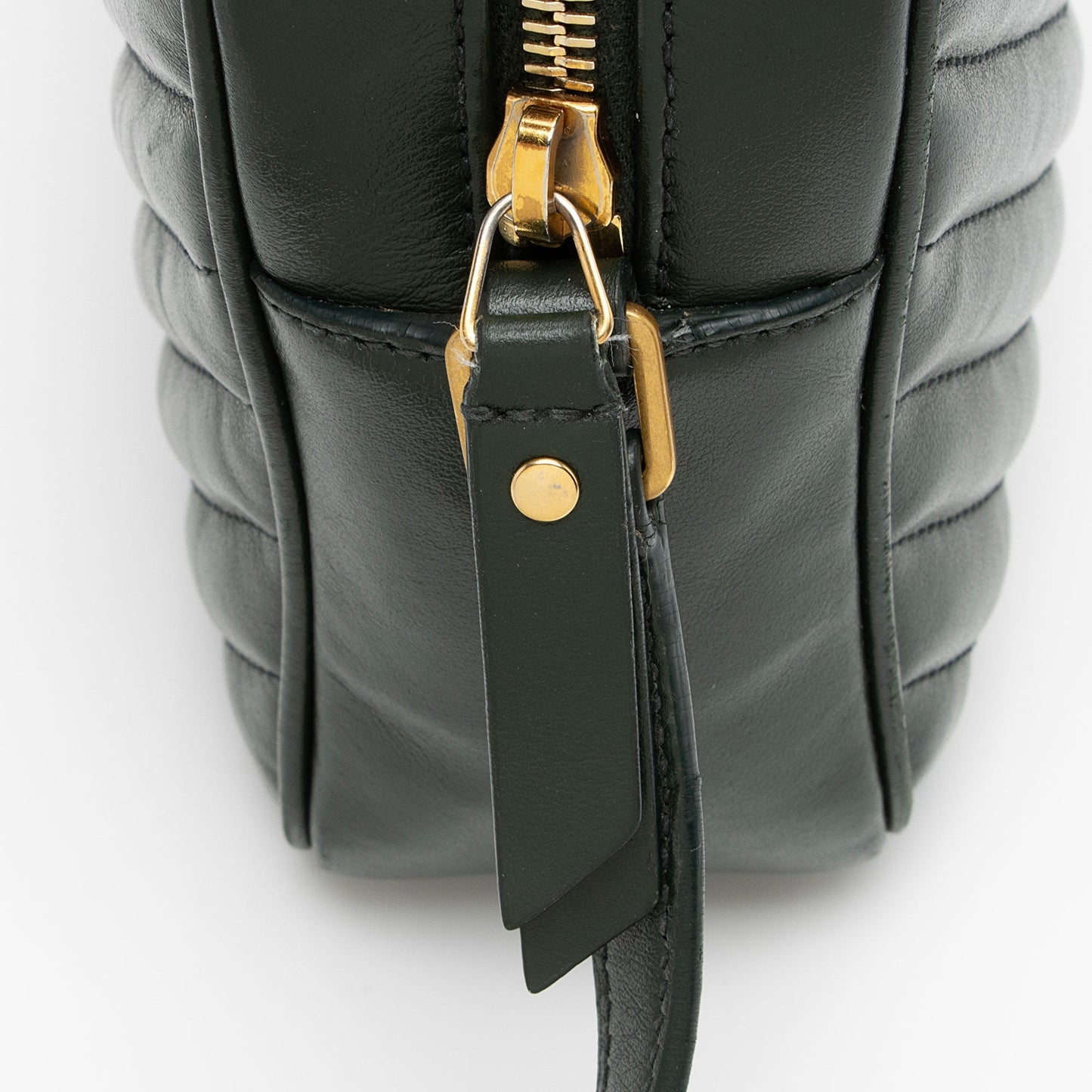 Saint Laurent Matelasse Calfskin Monogram Lou Camera Bag xQamfO