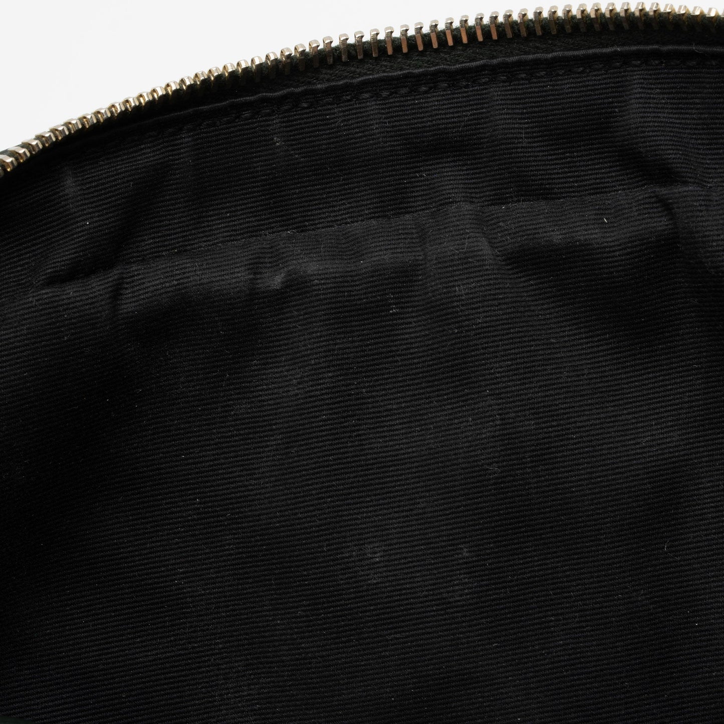 Saint Laurent Matelasse Calfskin Monogram Lou Camera Bag xQamfO