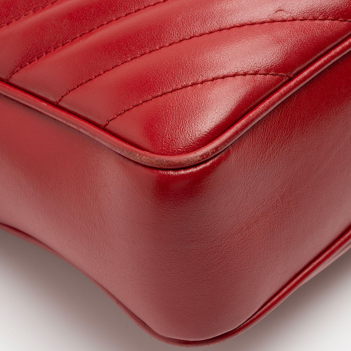 Saint Laurent Matelasse Calfskin Monogram Lou Camera Bag G4BzPO