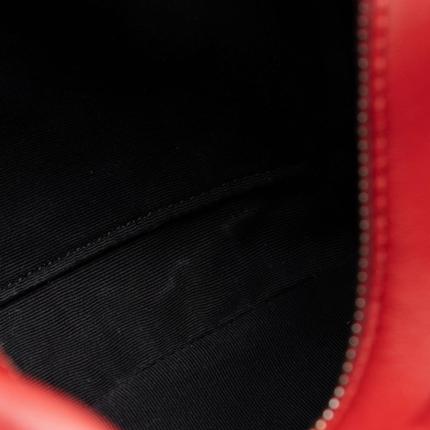 Saint Laurent Matelasse Calfskin Monogram Lou Camera Bag G4BzPO