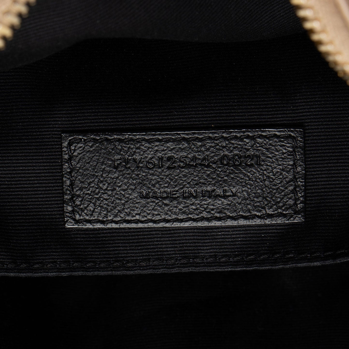 Saint Laurent Matelasse Calfskin Monogram Lou Camera Bag 0p6Ezh