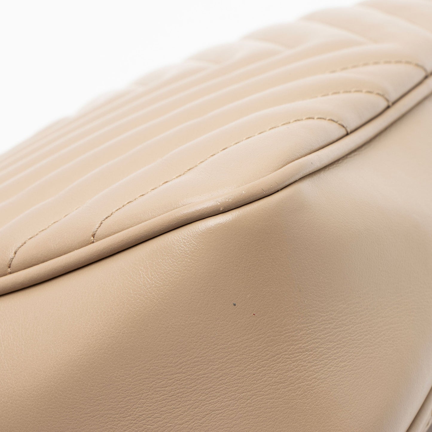 Saint Laurent Matelasse Calfskin Monogram Lou Camera Bag 0p6Ezh