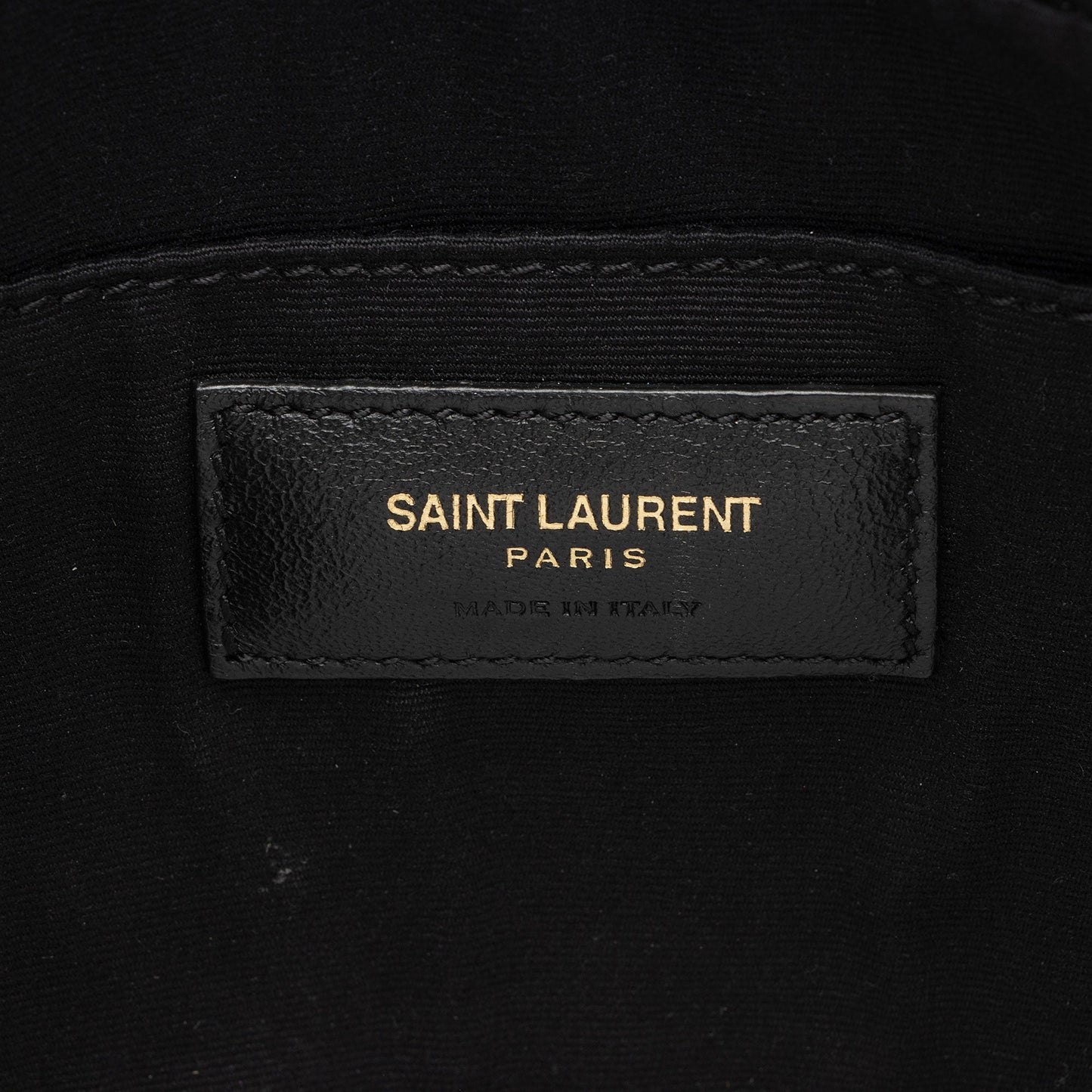 Saint Laurent Matelasse Calfskin Monogram Lou Camera Bag IyIKNC