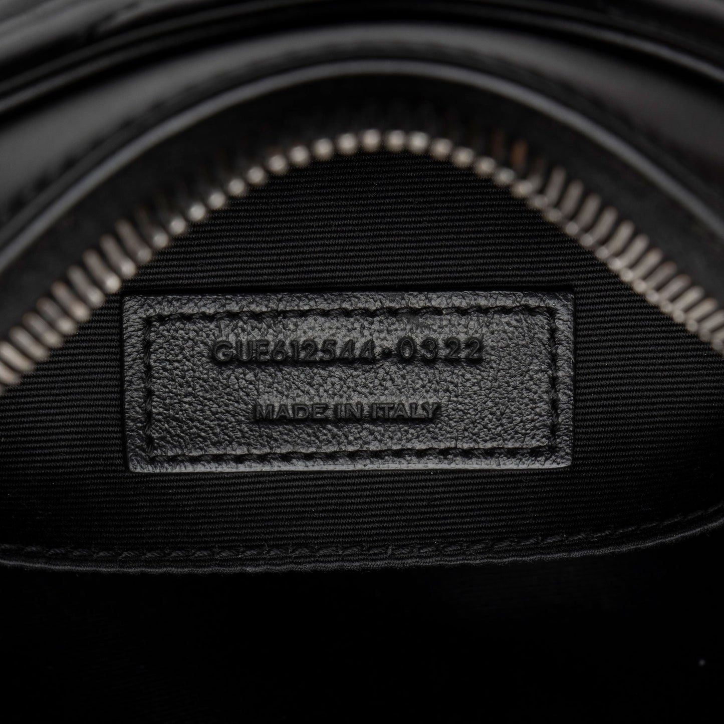 Saint Laurent Matelasse Calfskin Monogram Lou Camera Bag jB3wqK