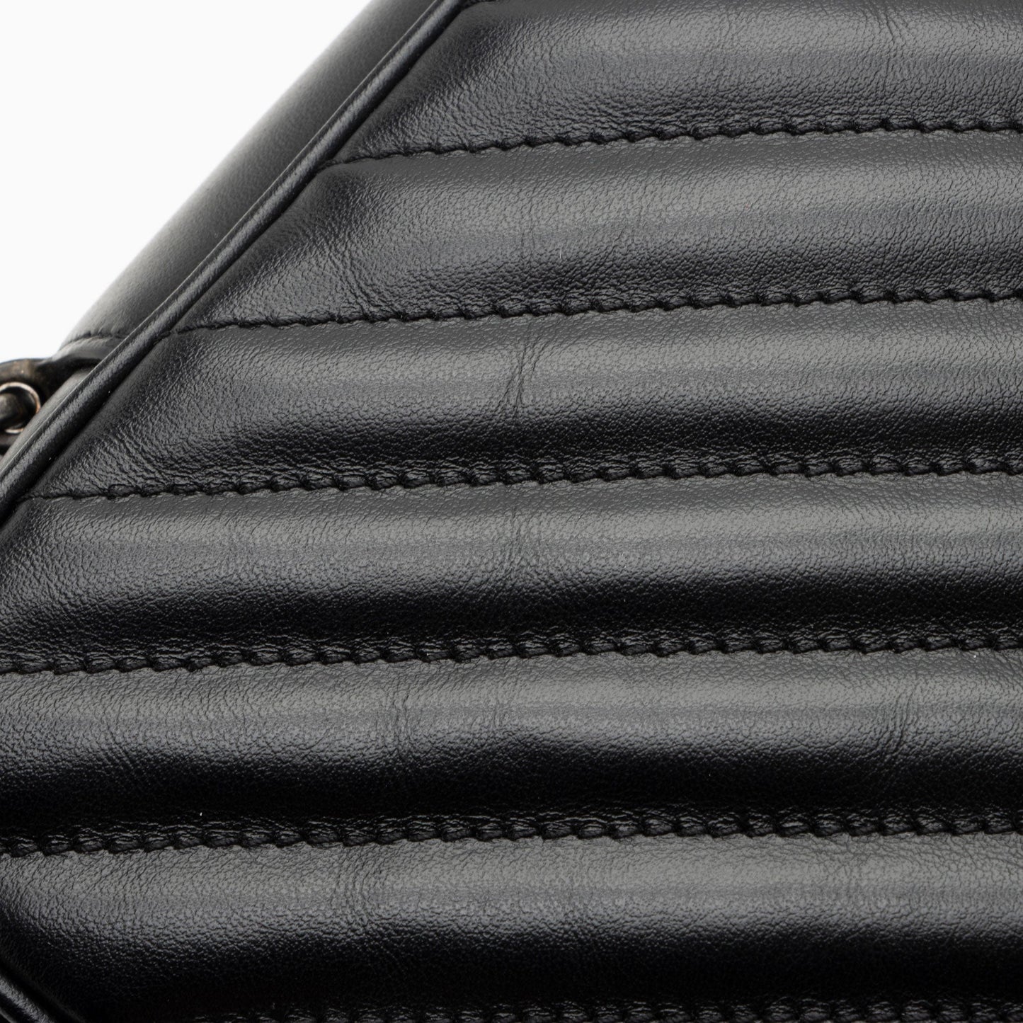 Saint Laurent Matelasse Calfskin Monogram Lou Camera Bag jB3wqK