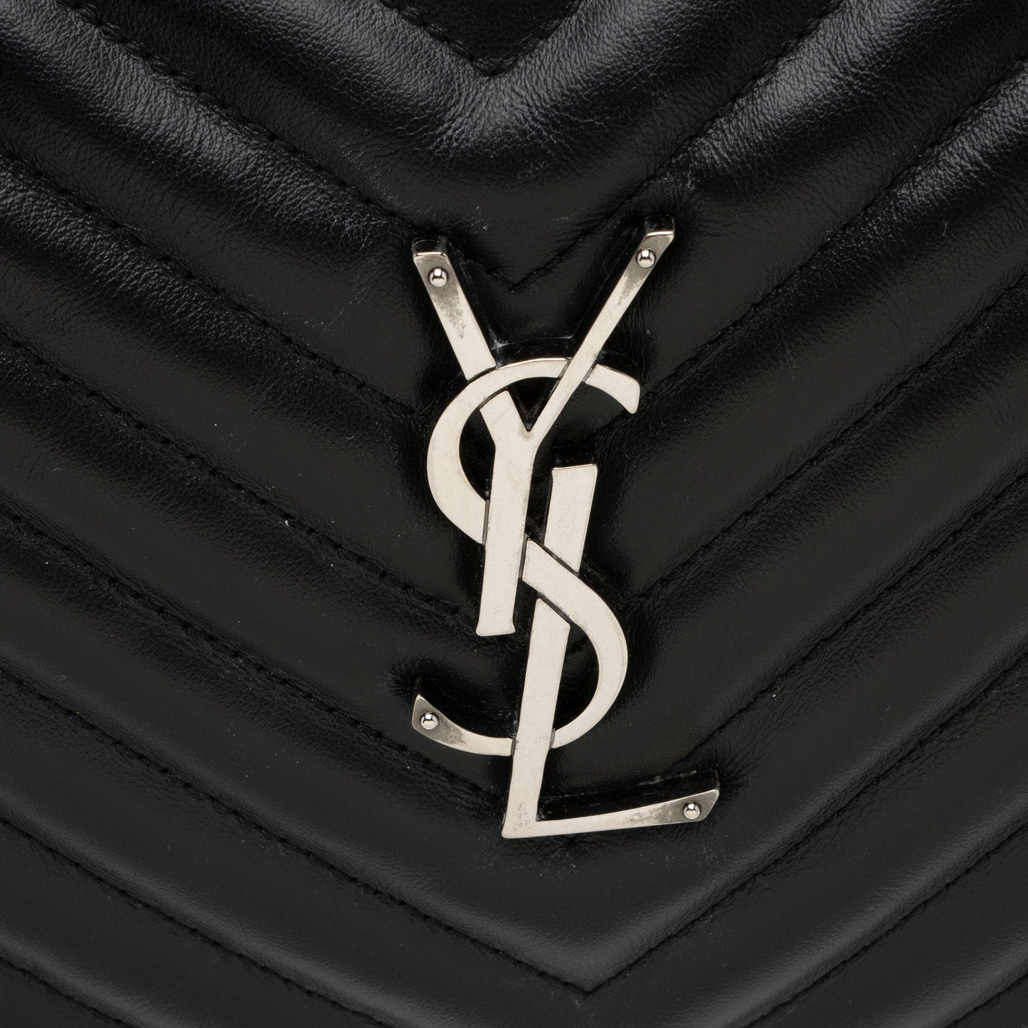 Saint Laurent Matelasse Calfskin Monogram Lou Camera Bag jB3wqK