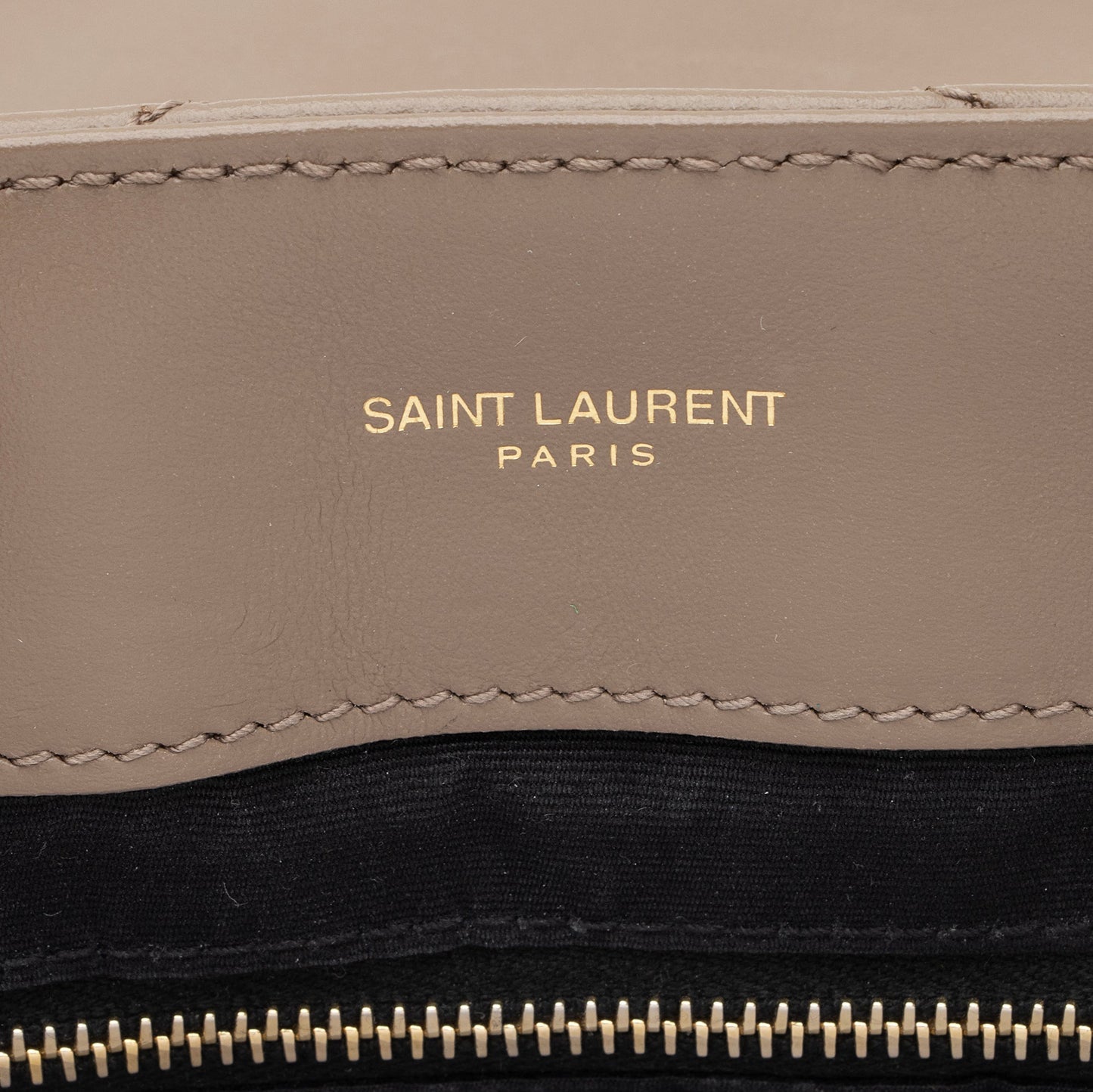 Saint Laurent Matelasse Calfskin Monogram LouLou Chain Medium Shoulder Bag Vsg968