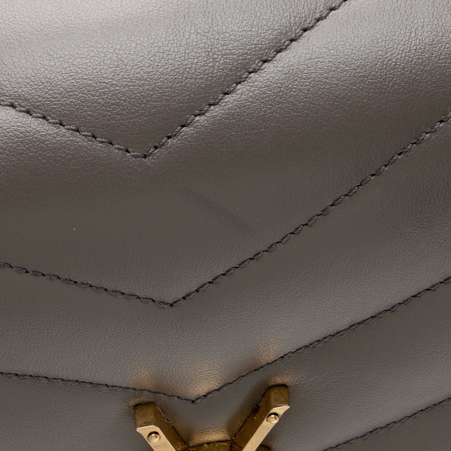 Saint Laurent Matelasse Calfskin Monogram LouLou Chain Medium Shoulder Bag 19W4rm