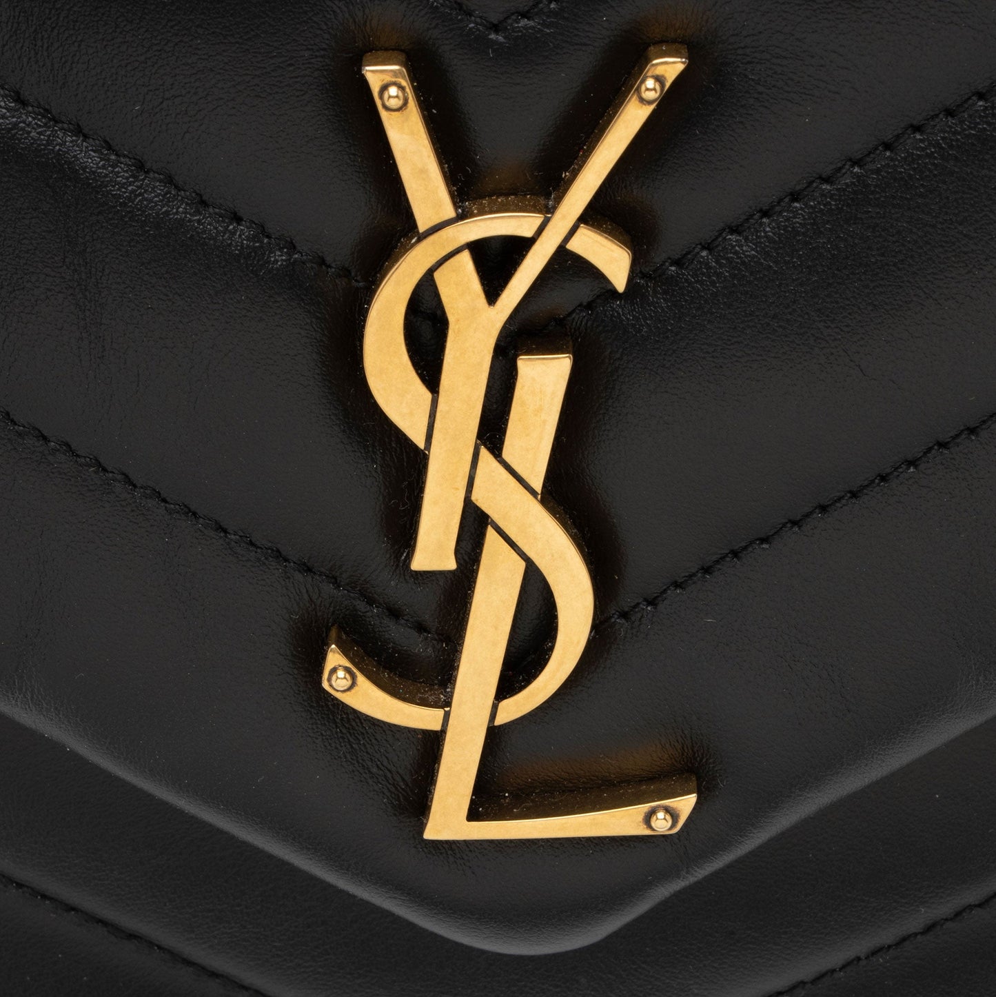 Saint Laurent Matelasse Calfskin Monogram LouLou Chain Medium Shoulder Bag ksqMxY